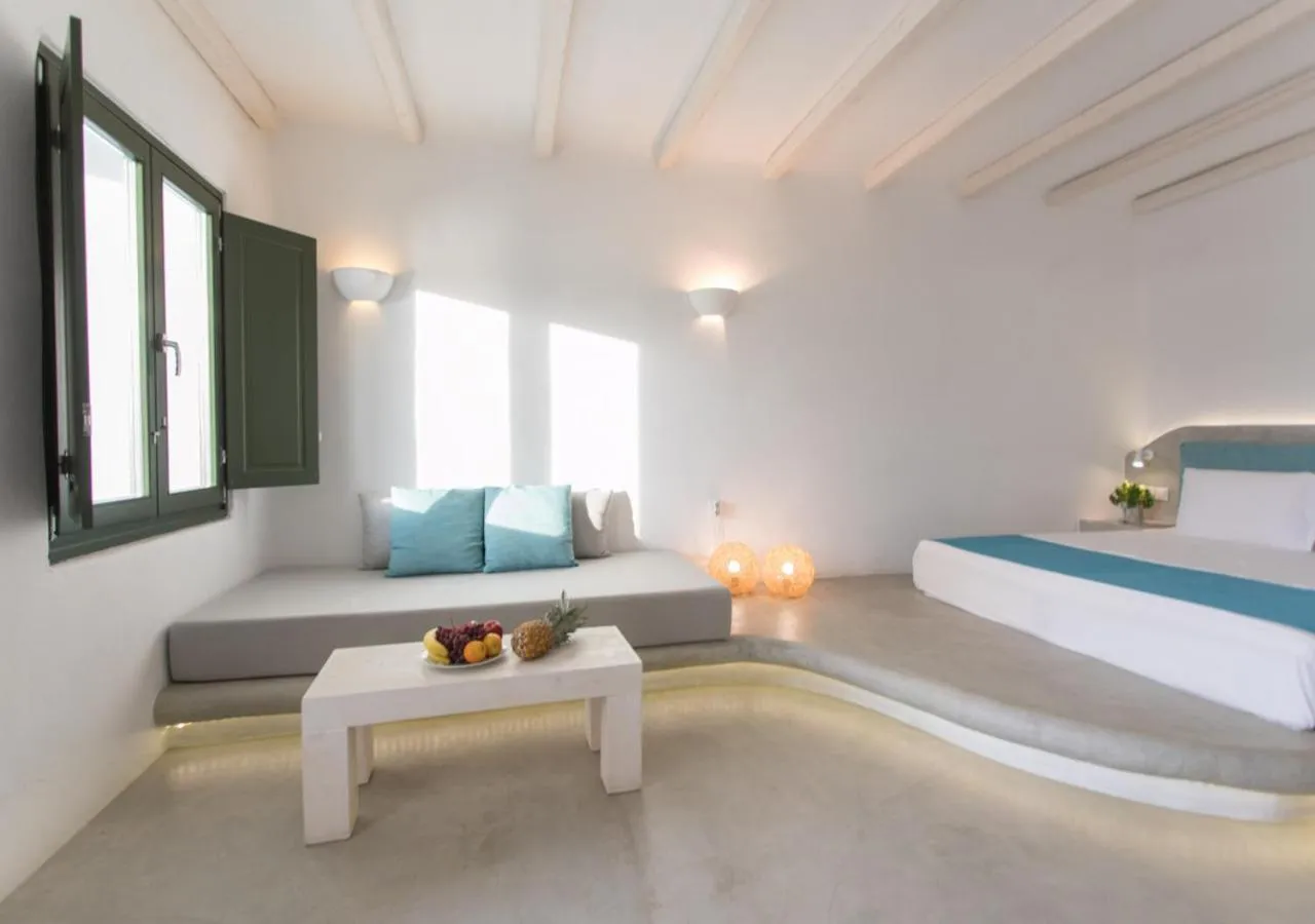 Seating area, Bed in Princess Of Naxos