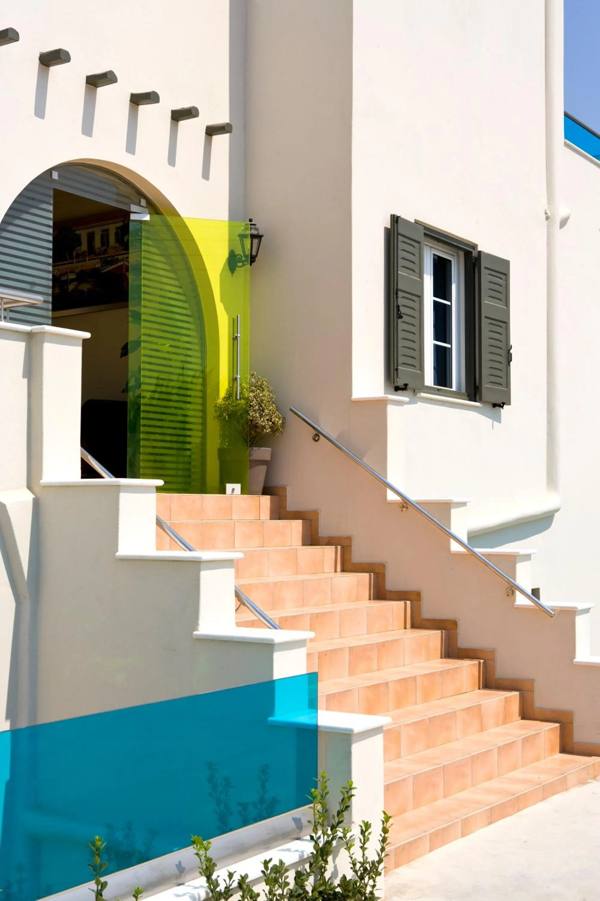 Facade/entrance in Princess Of Naxos