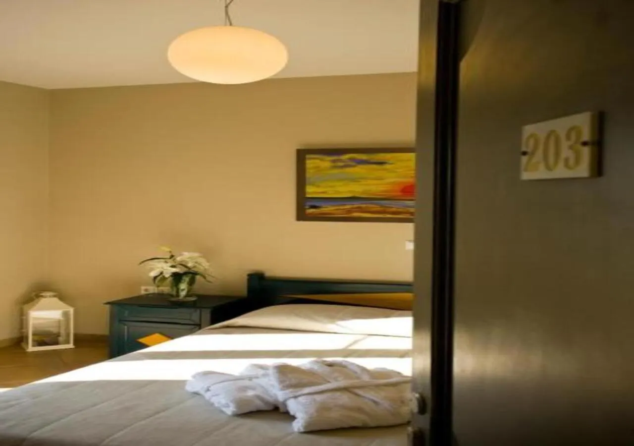 Bedroom, Bed in Princess Of Naxos