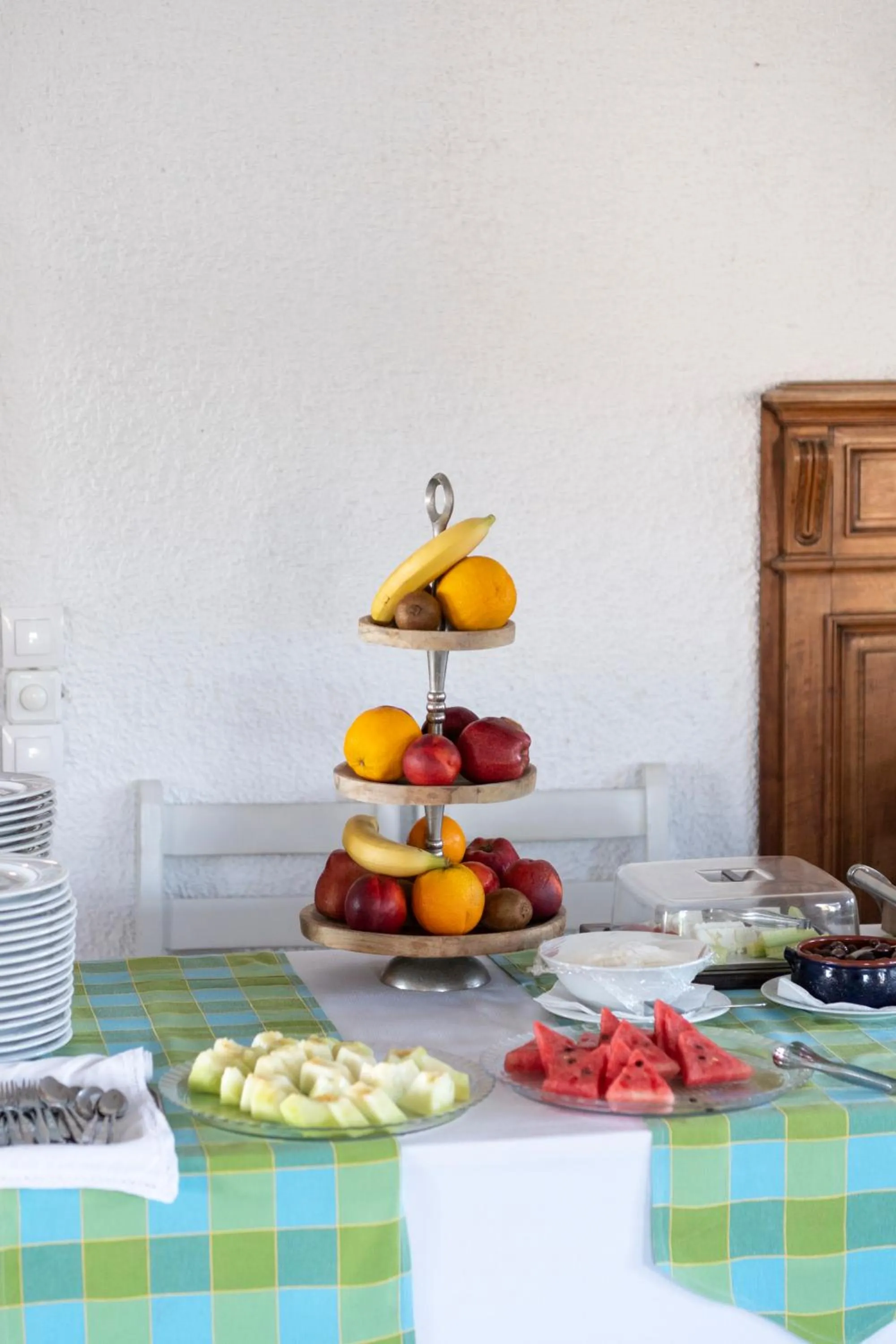 Restaurant/places to eat in Hotel Swiss Home