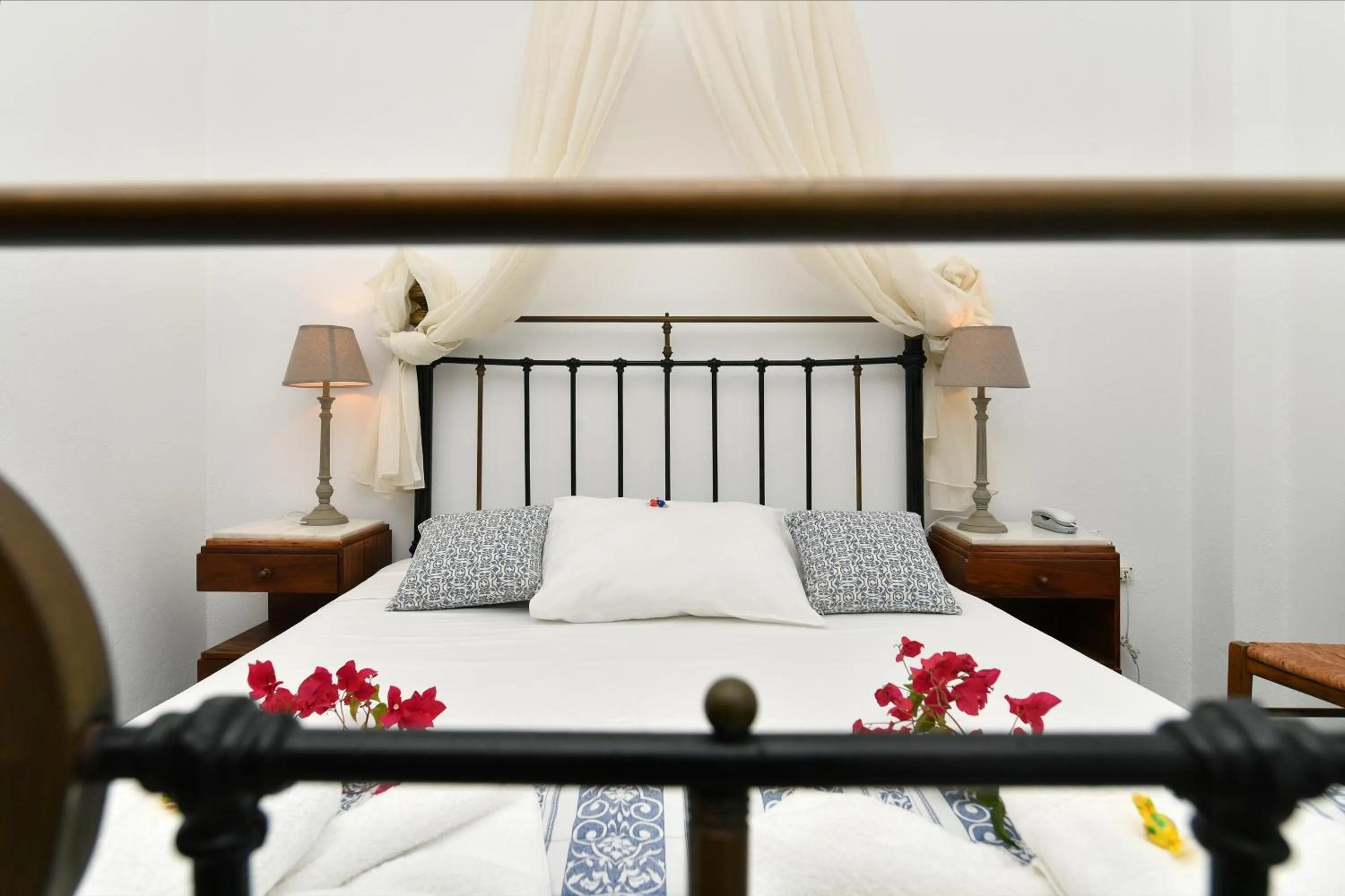 Bed in Hotel Swiss Home