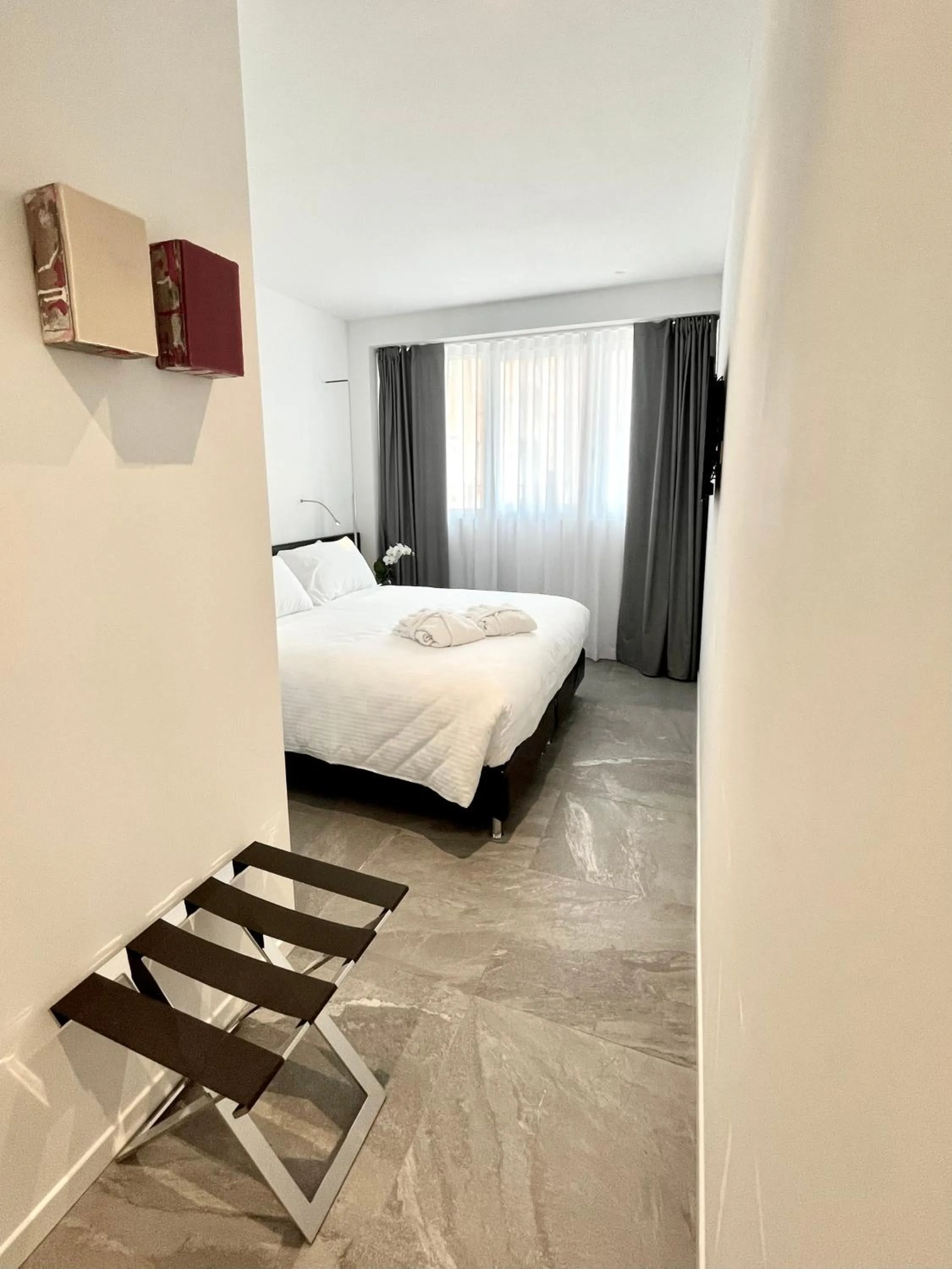 Bedroom, Bed in Le Muraine