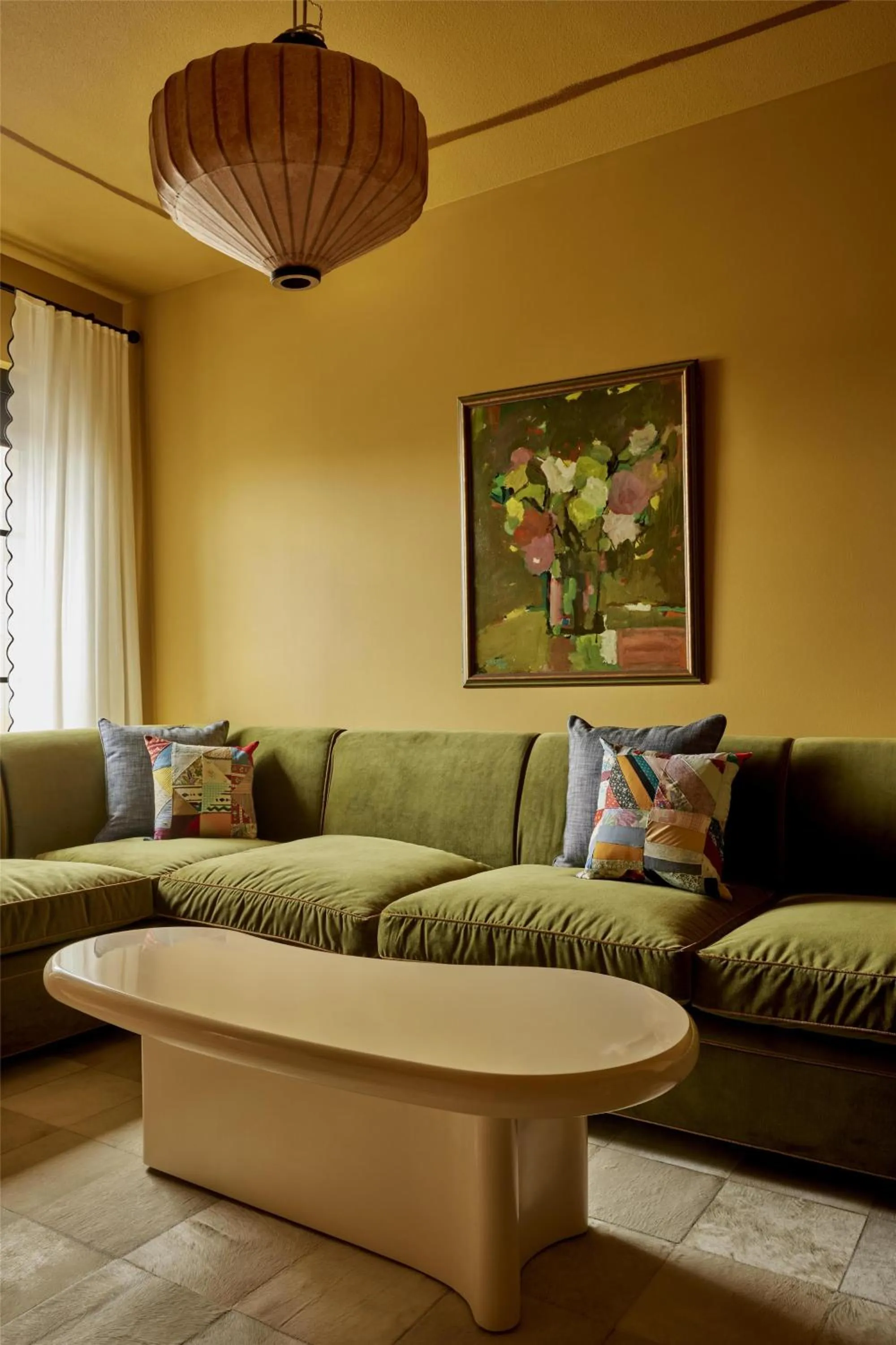 Photo of the whole room in Hotel Genevieve, part of JdV by Hyatt