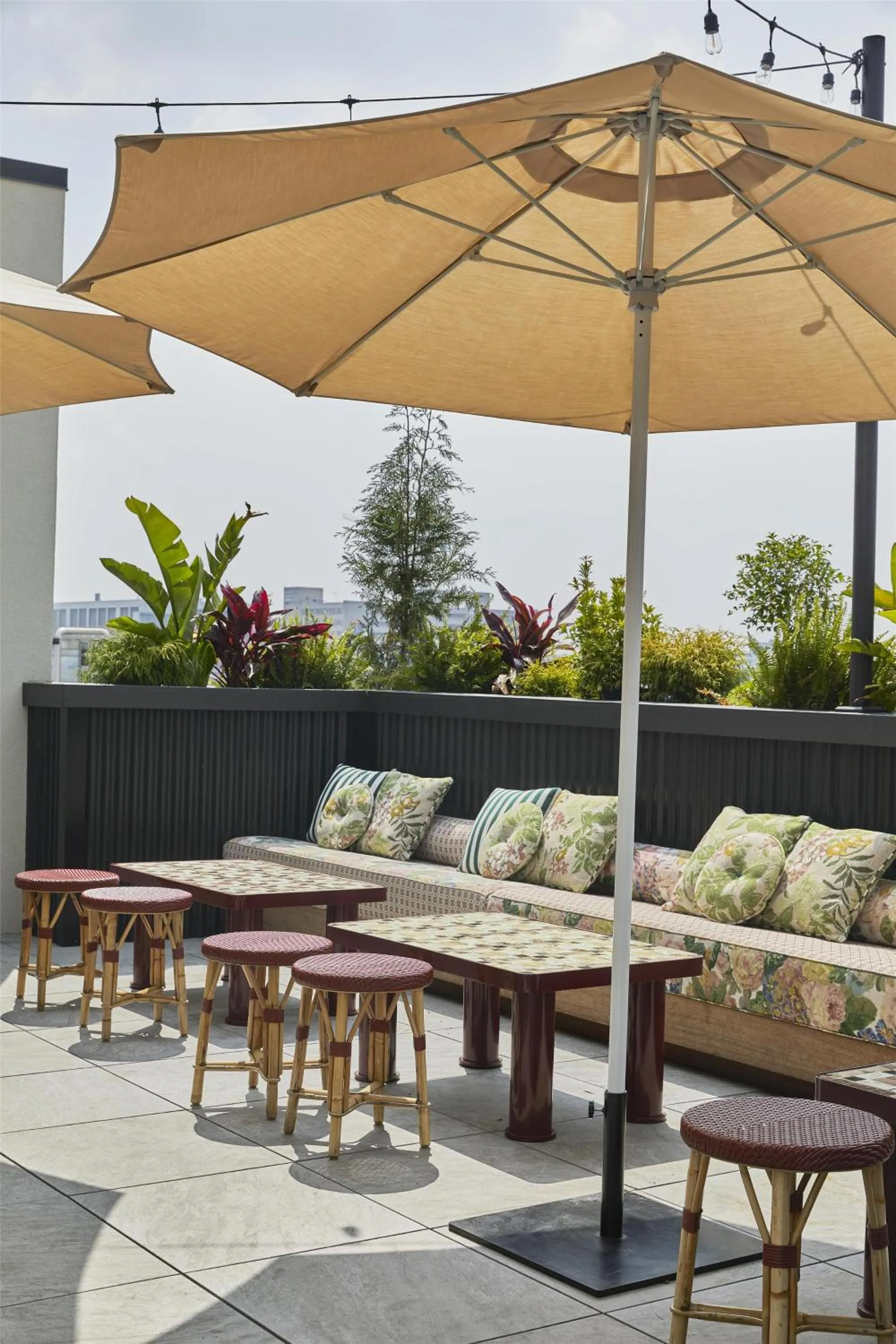 Patio in Hotel Genevieve, part of JdV by Hyatt