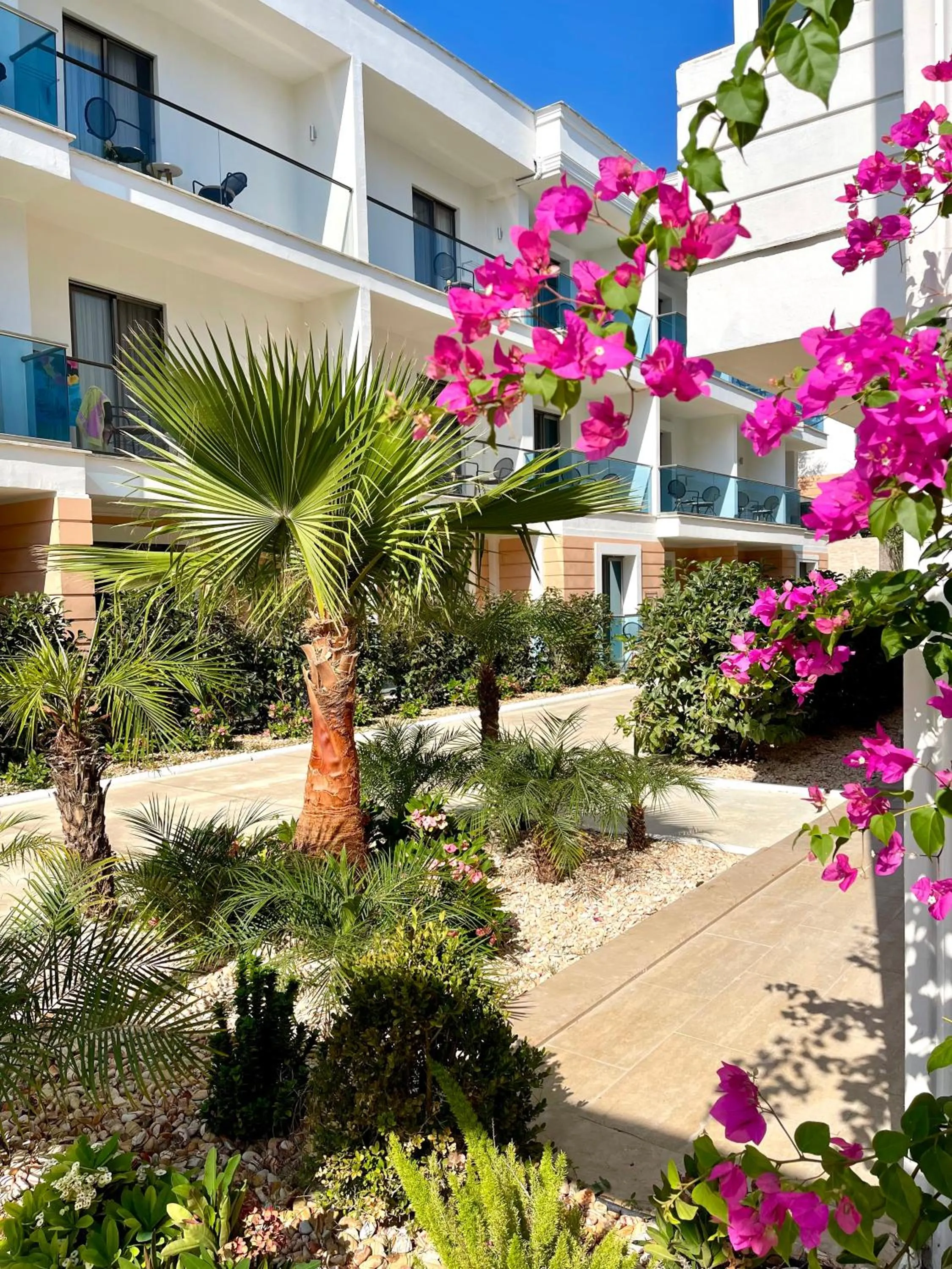 Garden view in InOne Mucho Selection Hotel