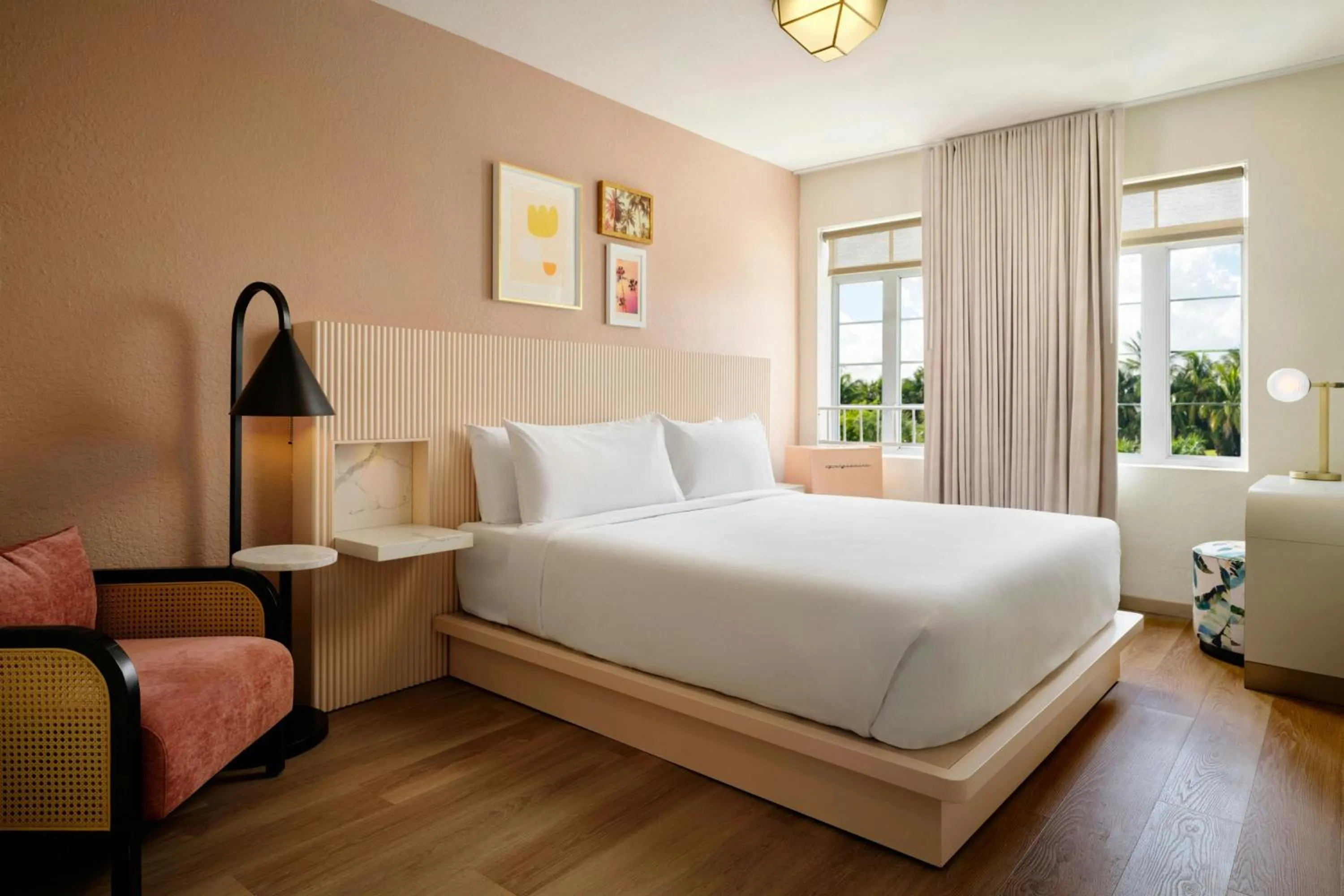 Photo of the whole room, Bed in FOUND Hotel, Miami Beach, Series by Marriott