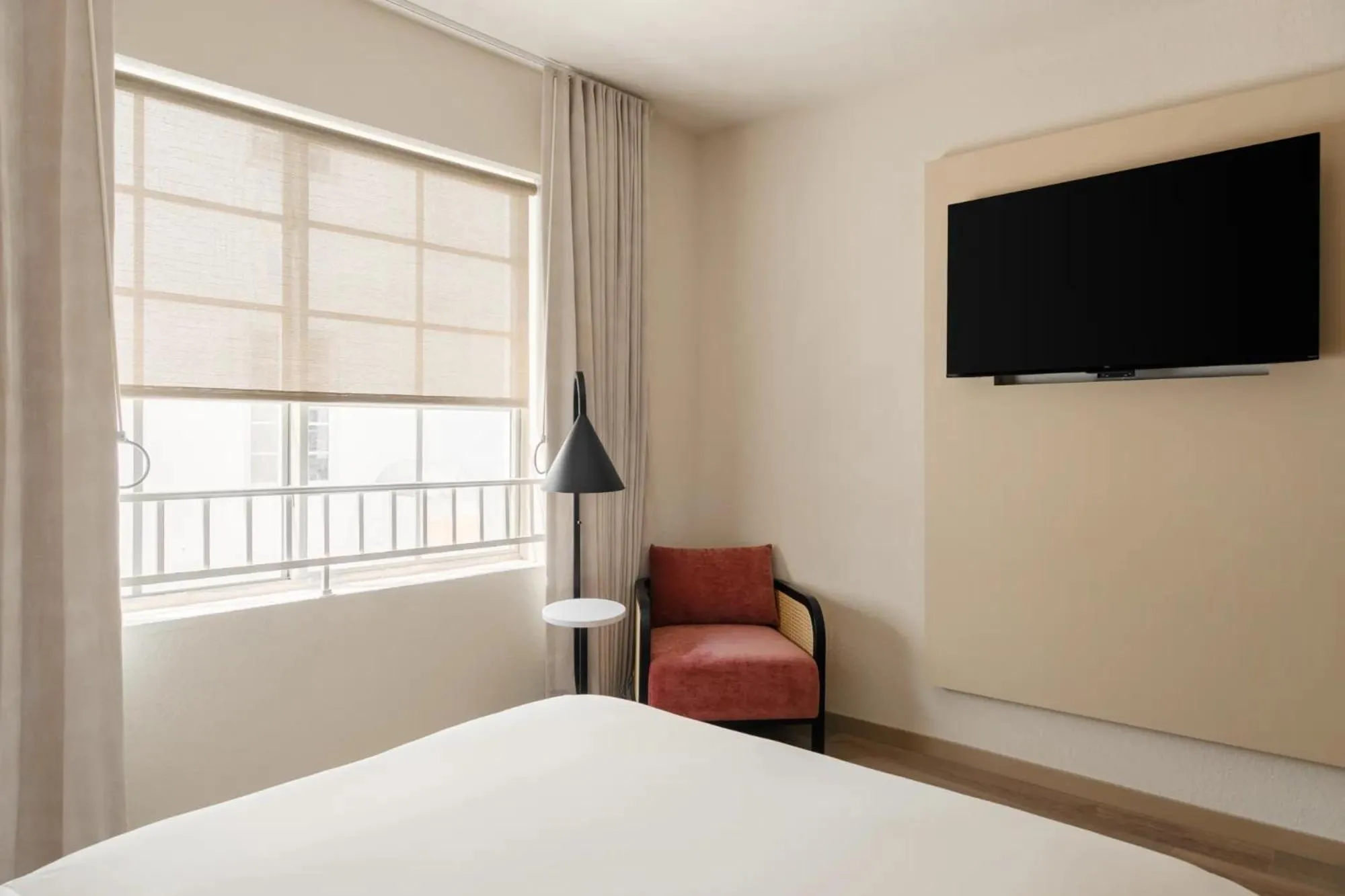 Bedroom, Bed in FOUND Hotel Miami Beach