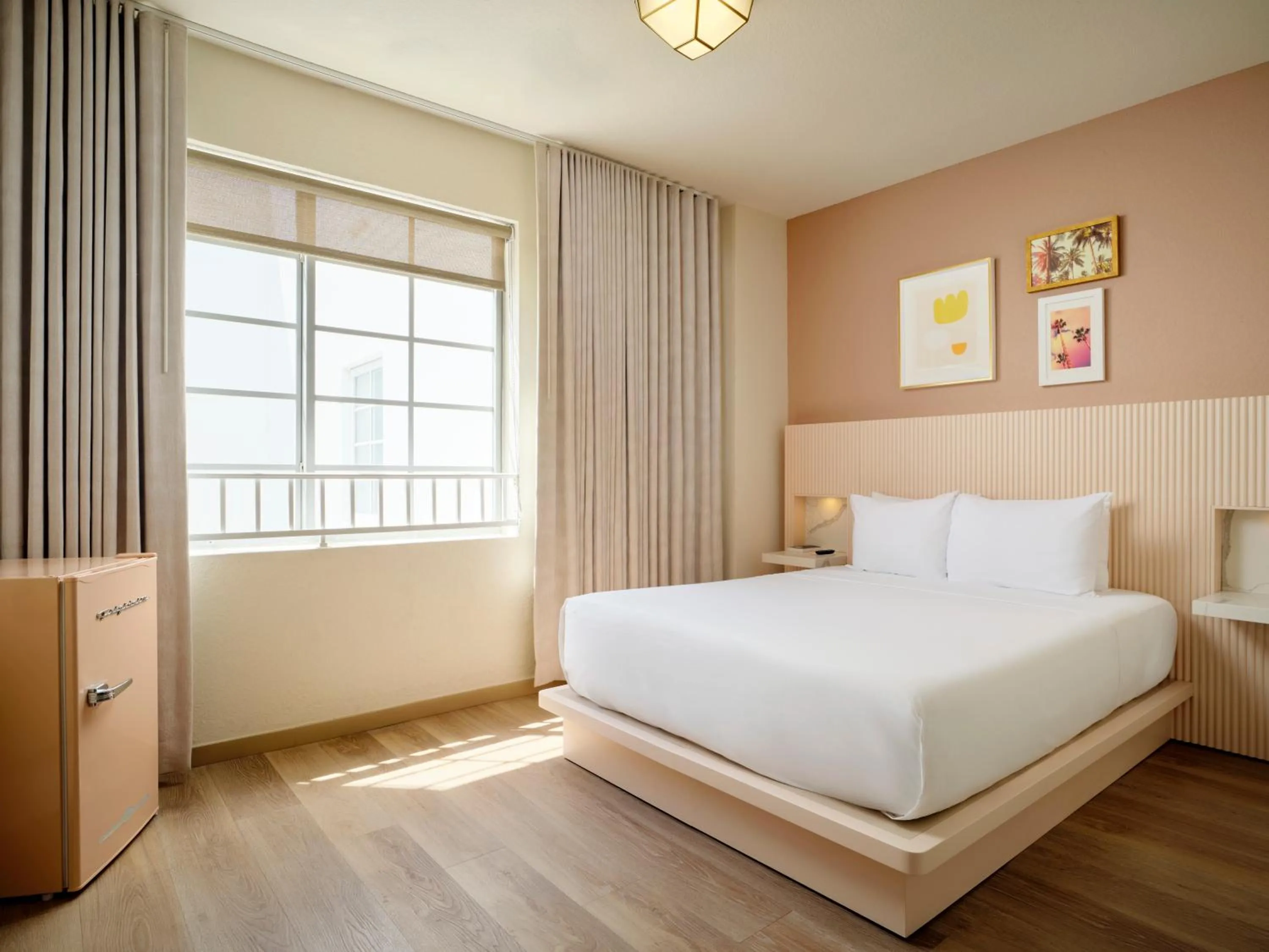 Bed in FOUND Hotels, Miami Beach, Series by Marriott