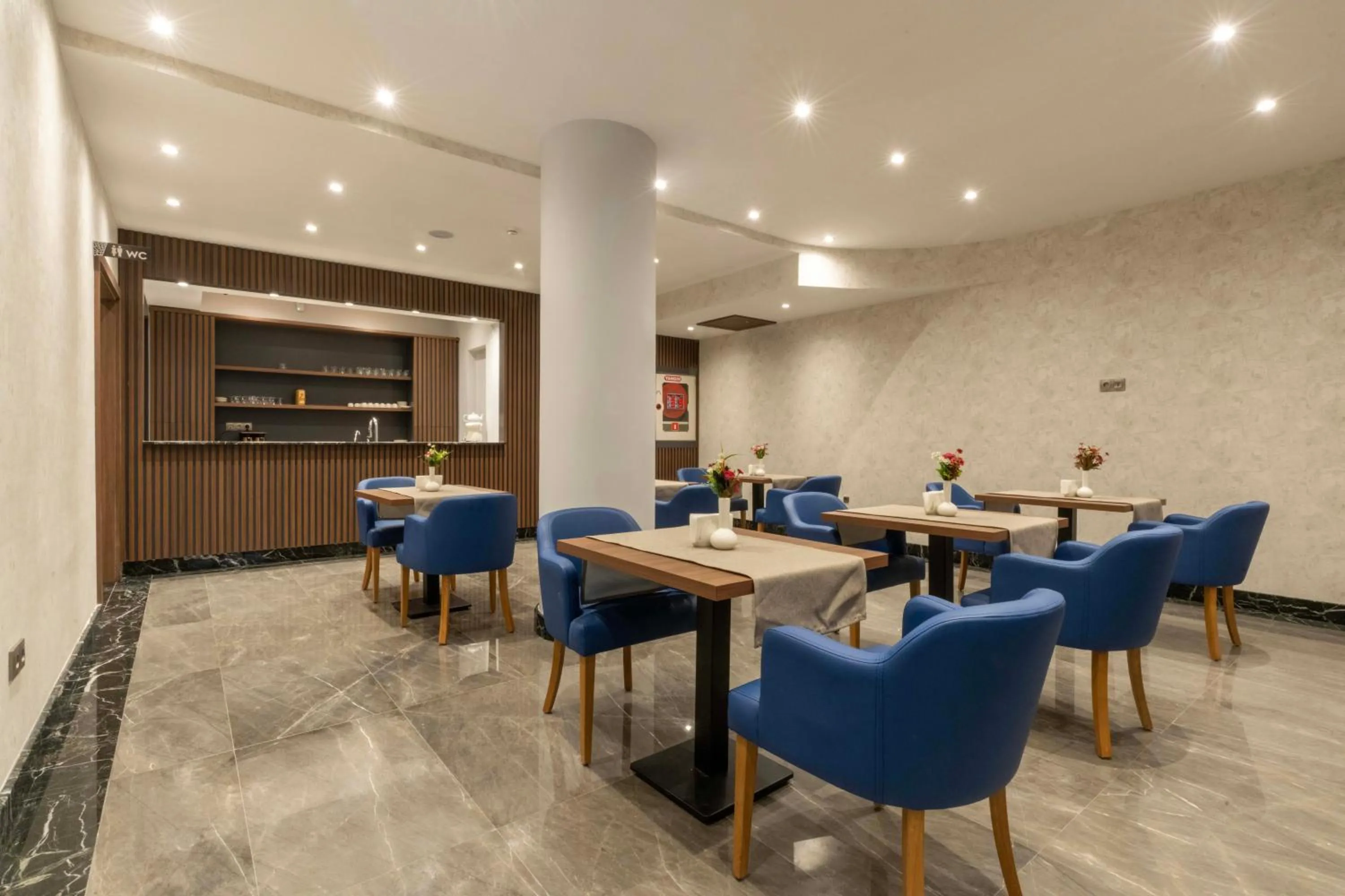 Lounge or bar in THE BOSFOR HOTEL