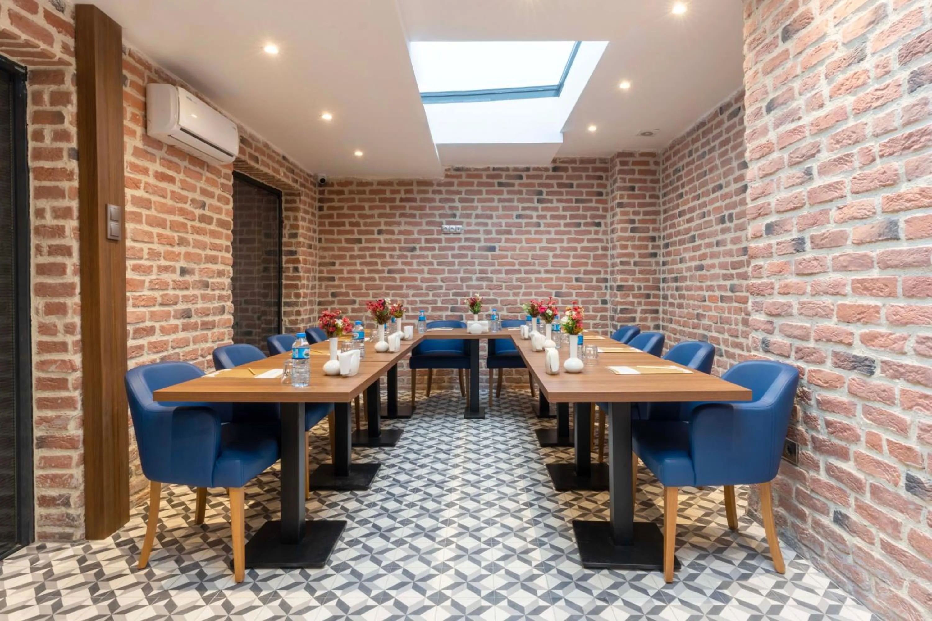 Meeting/conference room in THE BOSFOR HOTEL