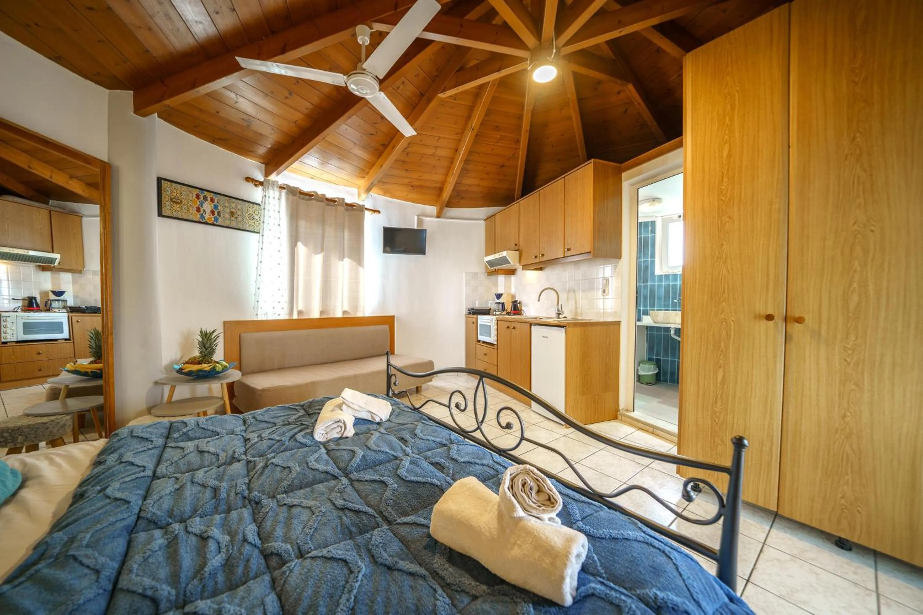 Photo of the whole room, Bed in RODI BLUE apartments