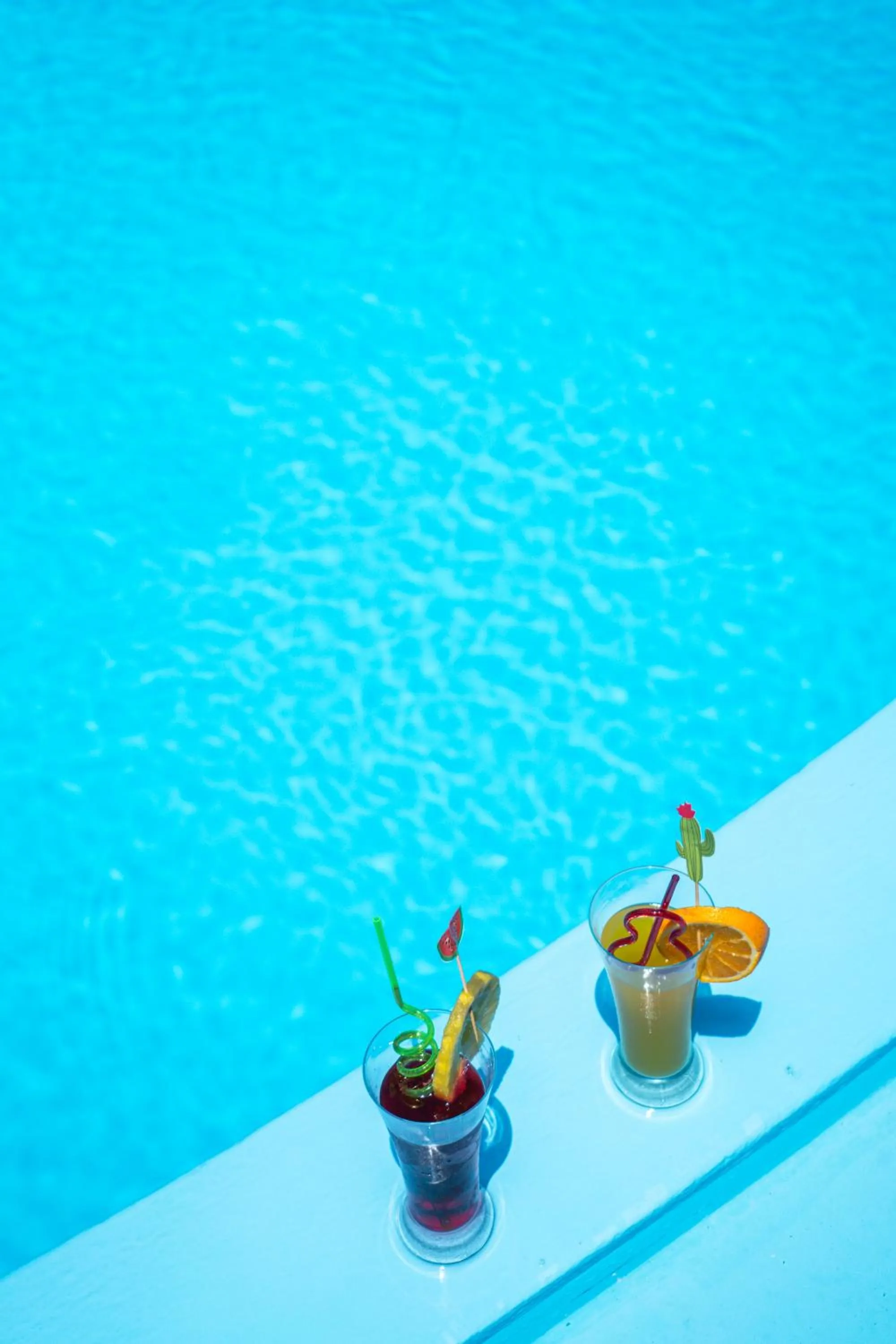 Swimming pool in RODI BLUE apartments