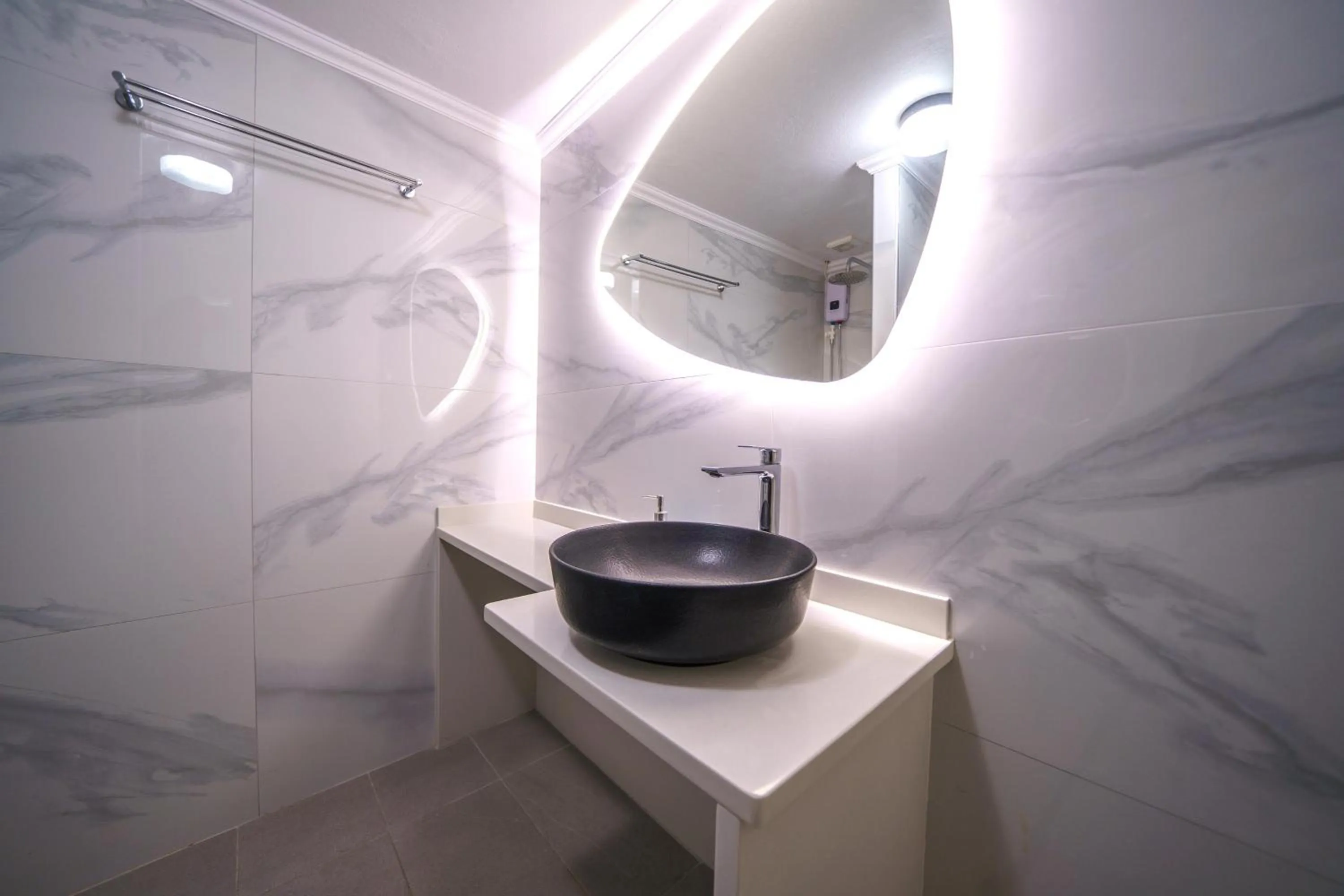 Bathroom in RODI BLUE apartments