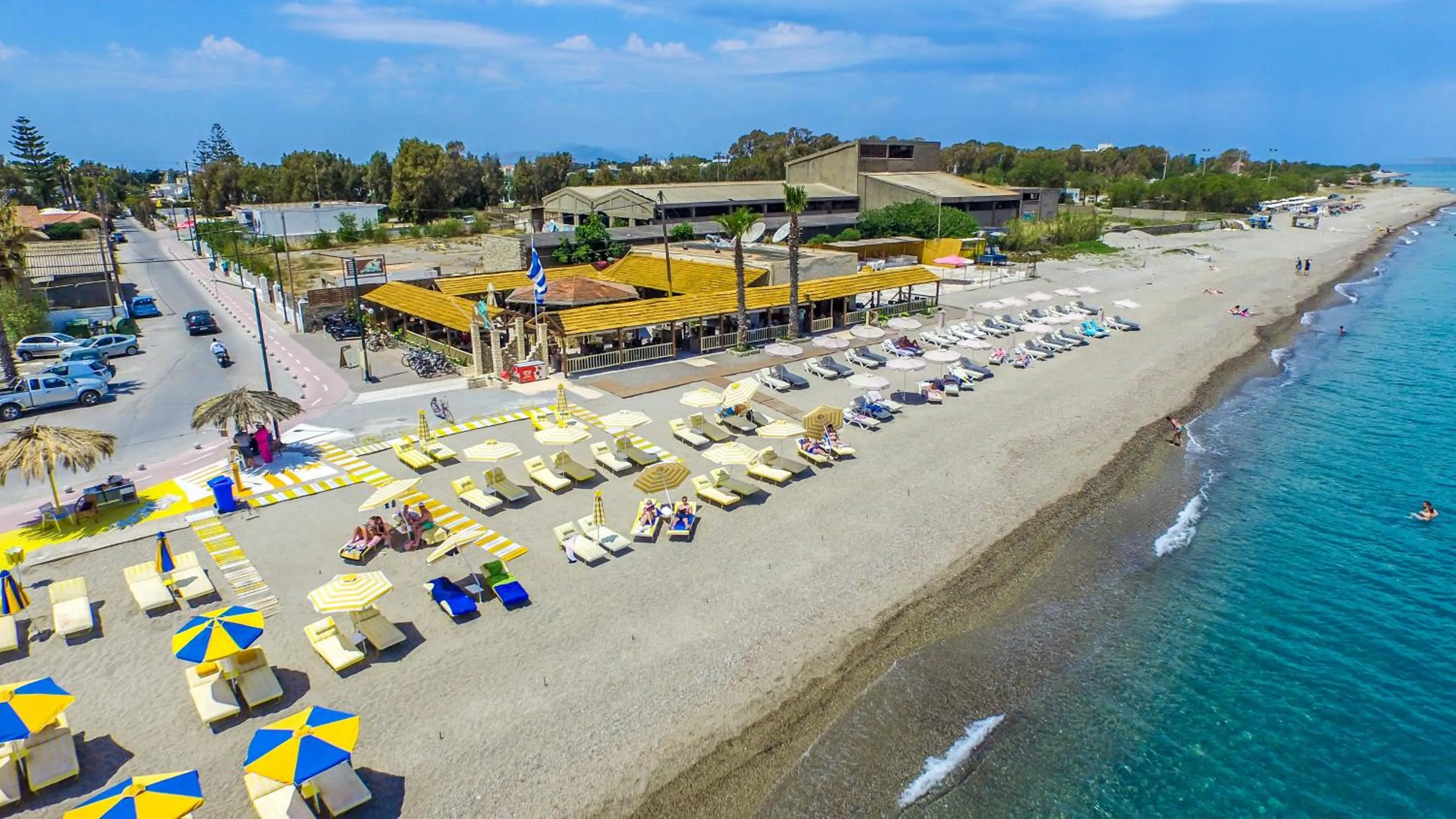 Restaurant/places to eat in Gaia Garden