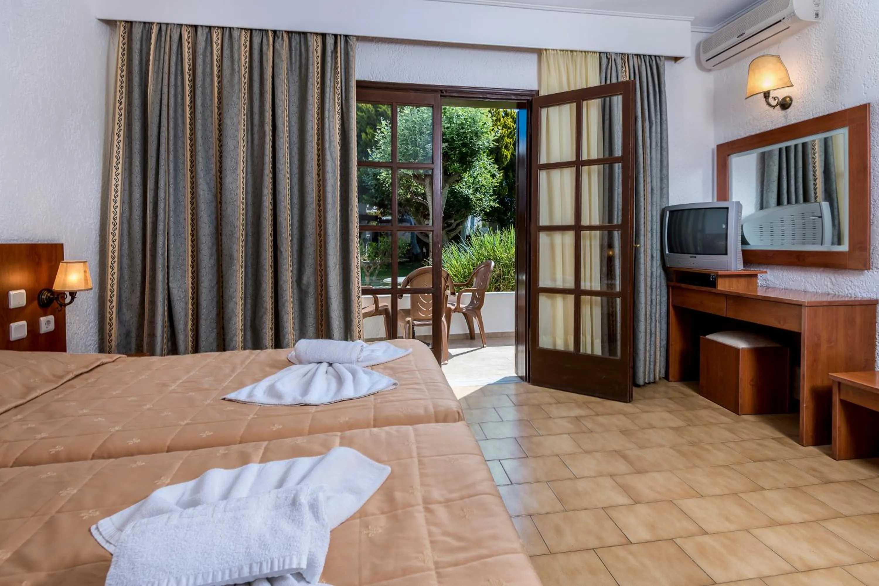 Garden, Bed in Gaia Garden