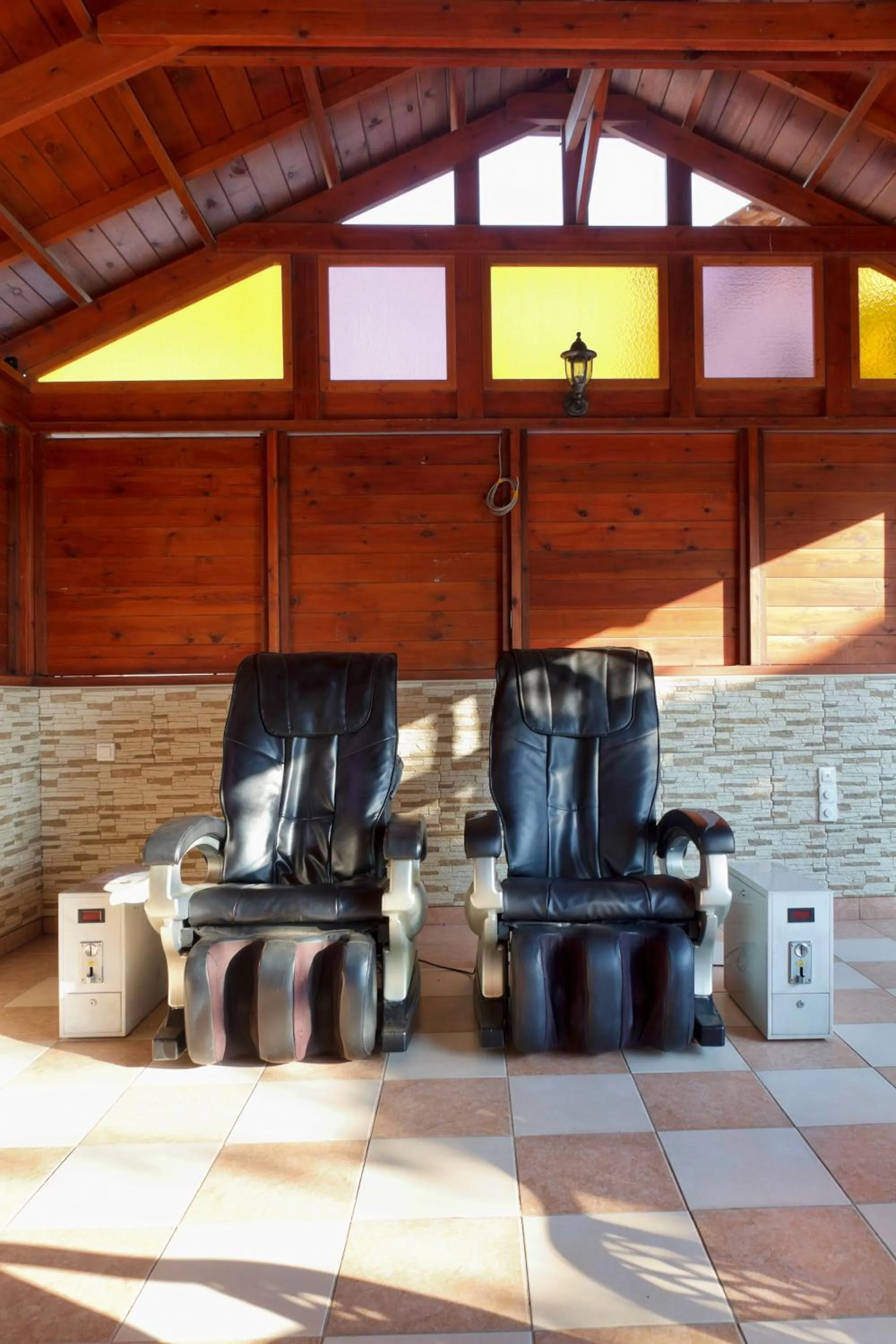 Massage in Gaia Garden