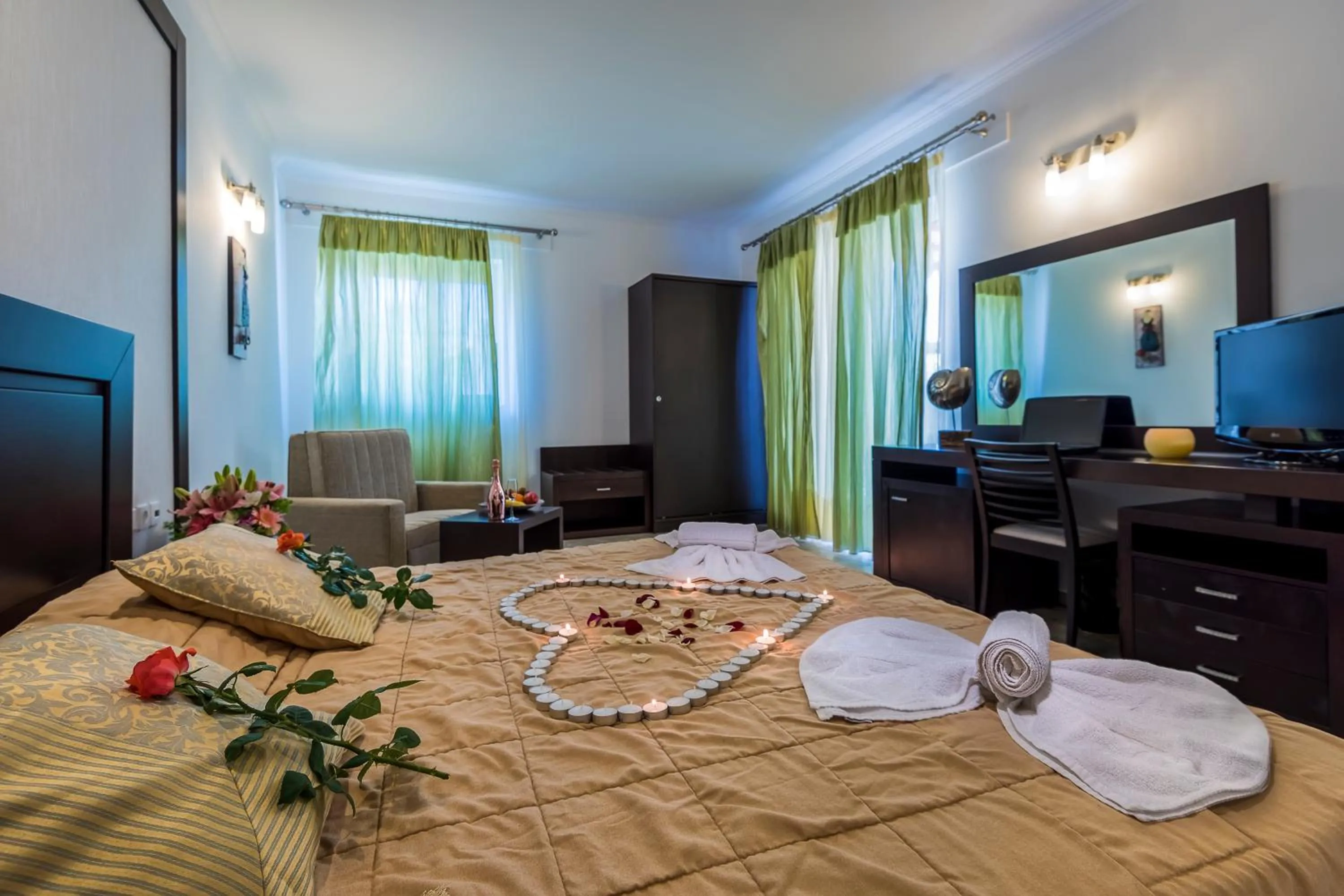 People, Bed in Gaia Garden