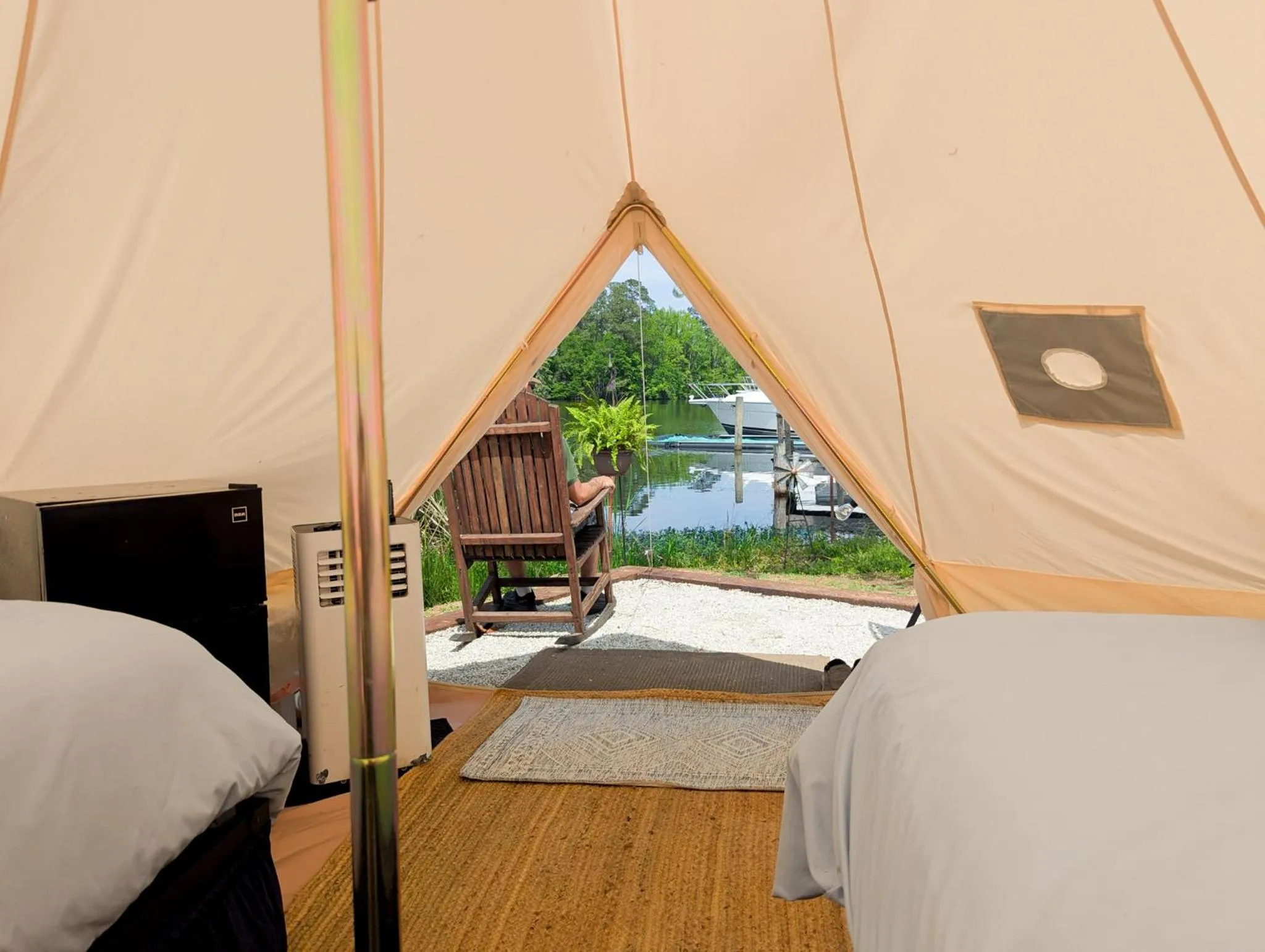 View (from property/room), Bed in Bells Marina & Fishing Resort - Santee Lake Marion by I95 - Family Adventure, Pets on Request!