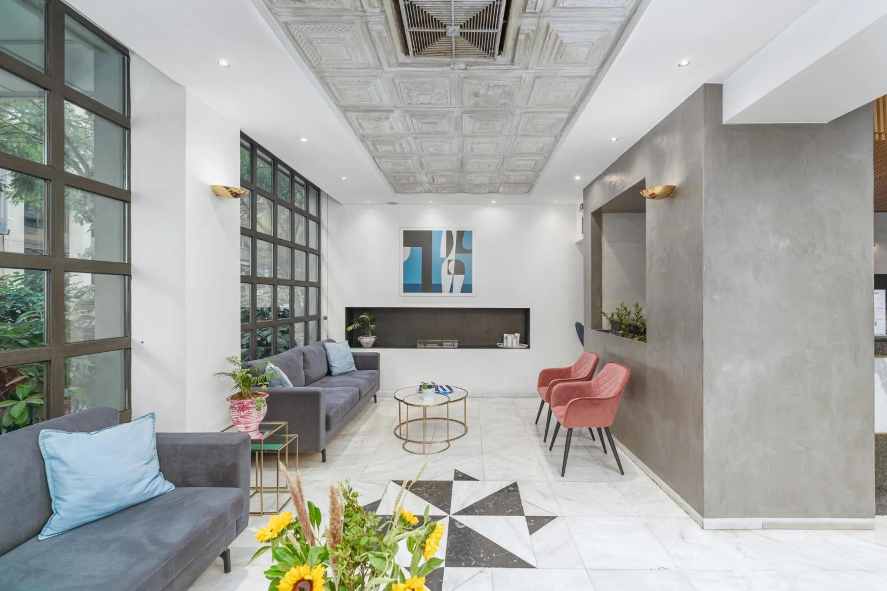 Living room in Parnon Hotel