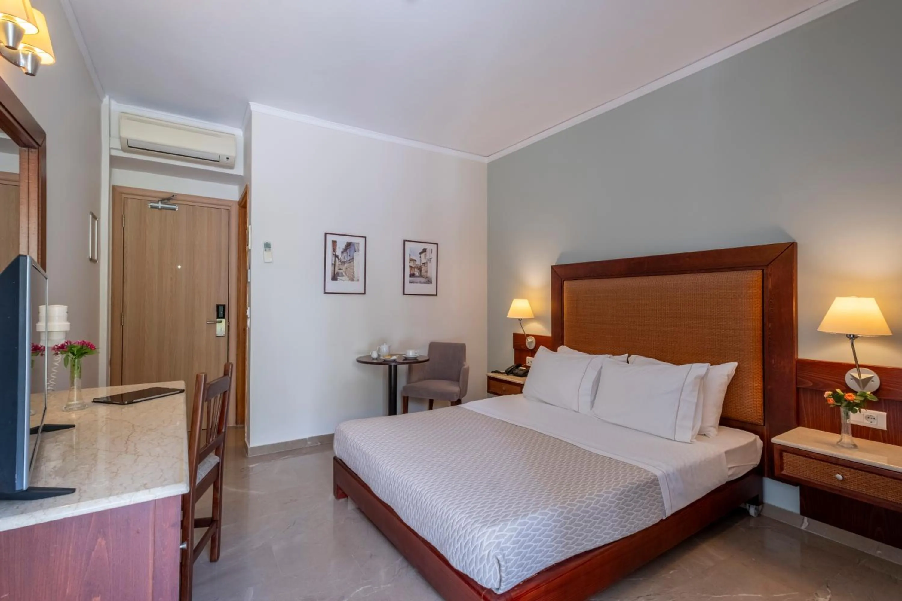 Bedroom in JOHN & GEORGE