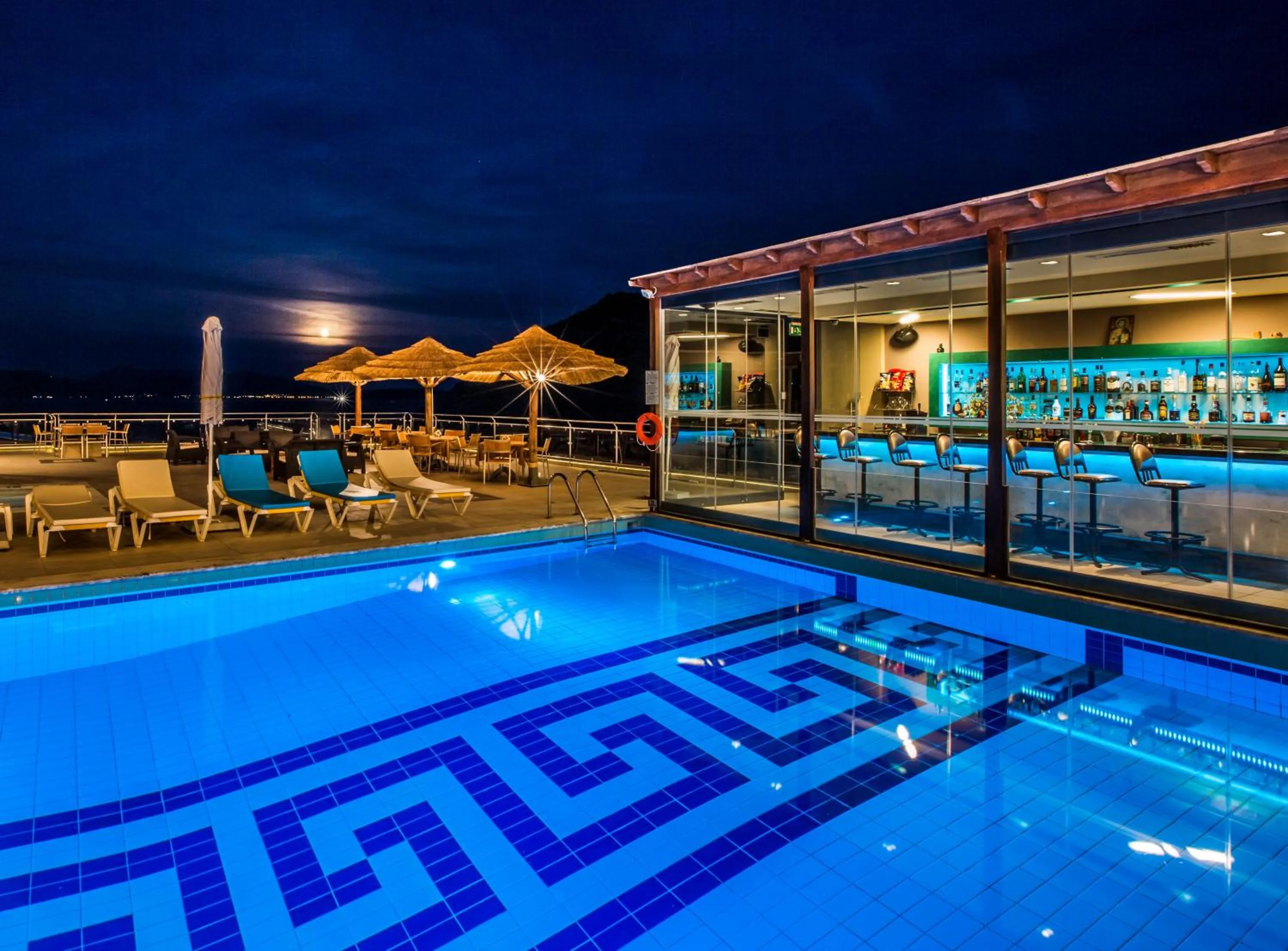 Night in JOHN & GEORGE