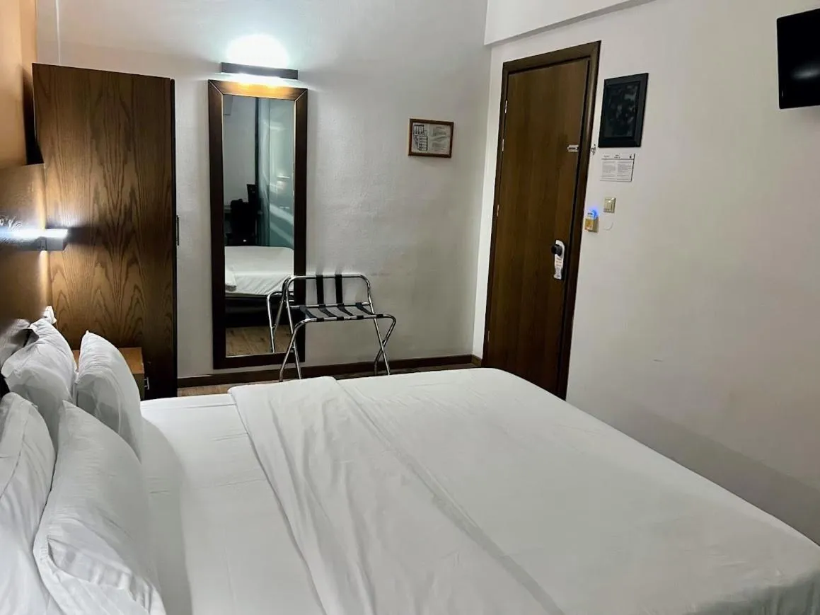 Bedroom, Bed in Rotonda Hotel