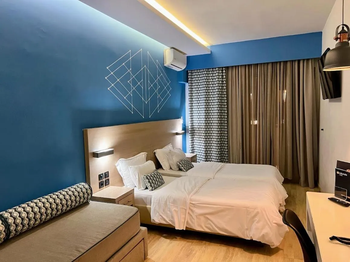 Bedroom, Bed in Rotonda Hotel