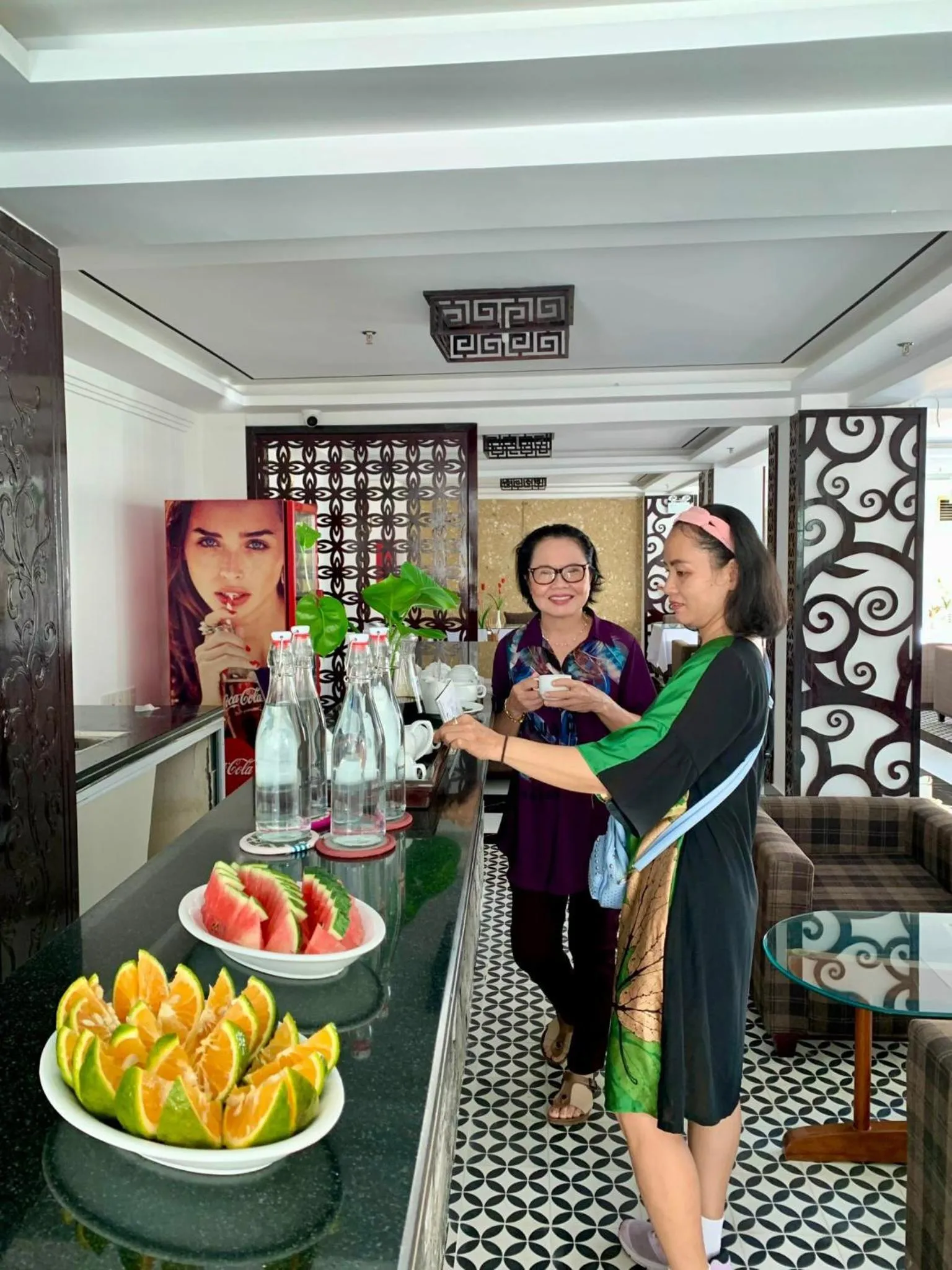 Staff in Việt Nam Hotel