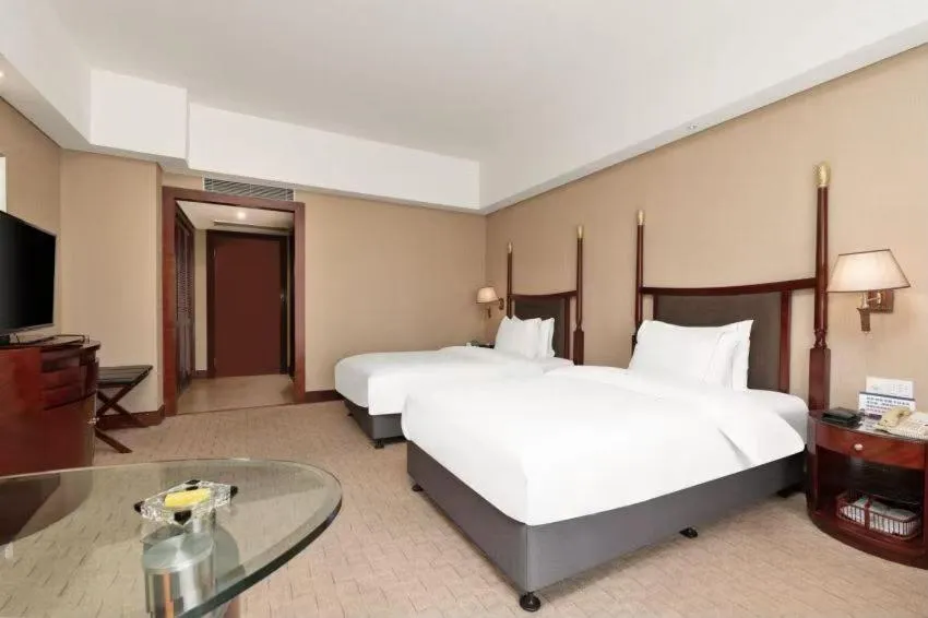 Bed in 深圳国际会展中心凯嘉酒店-Shenzhen Kaijia Hotel-Shenzhen-World