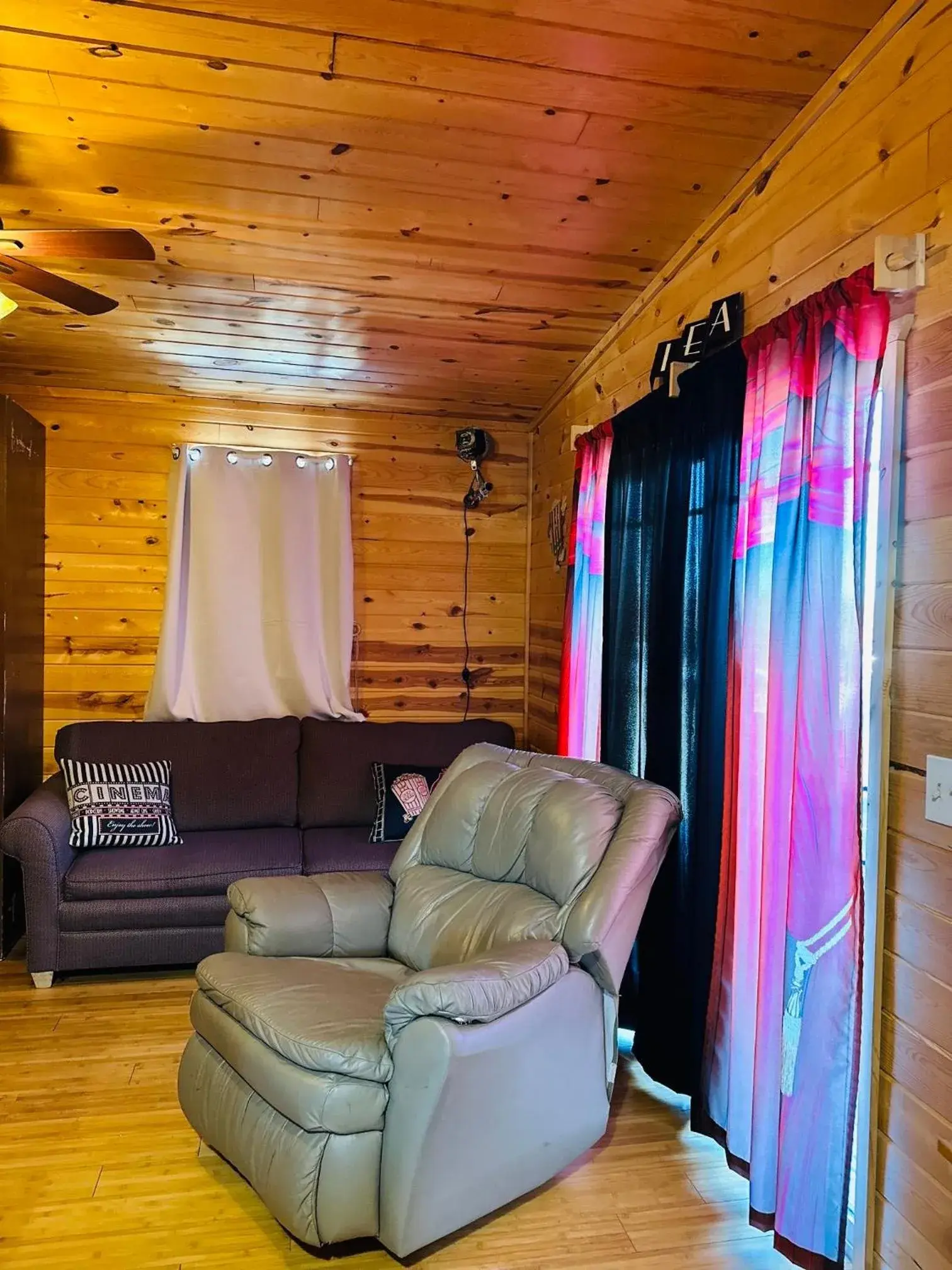 Deluxe Family Suite in Country Cabins Hotel Deluxe Family Suite in Country Cabins Hotel