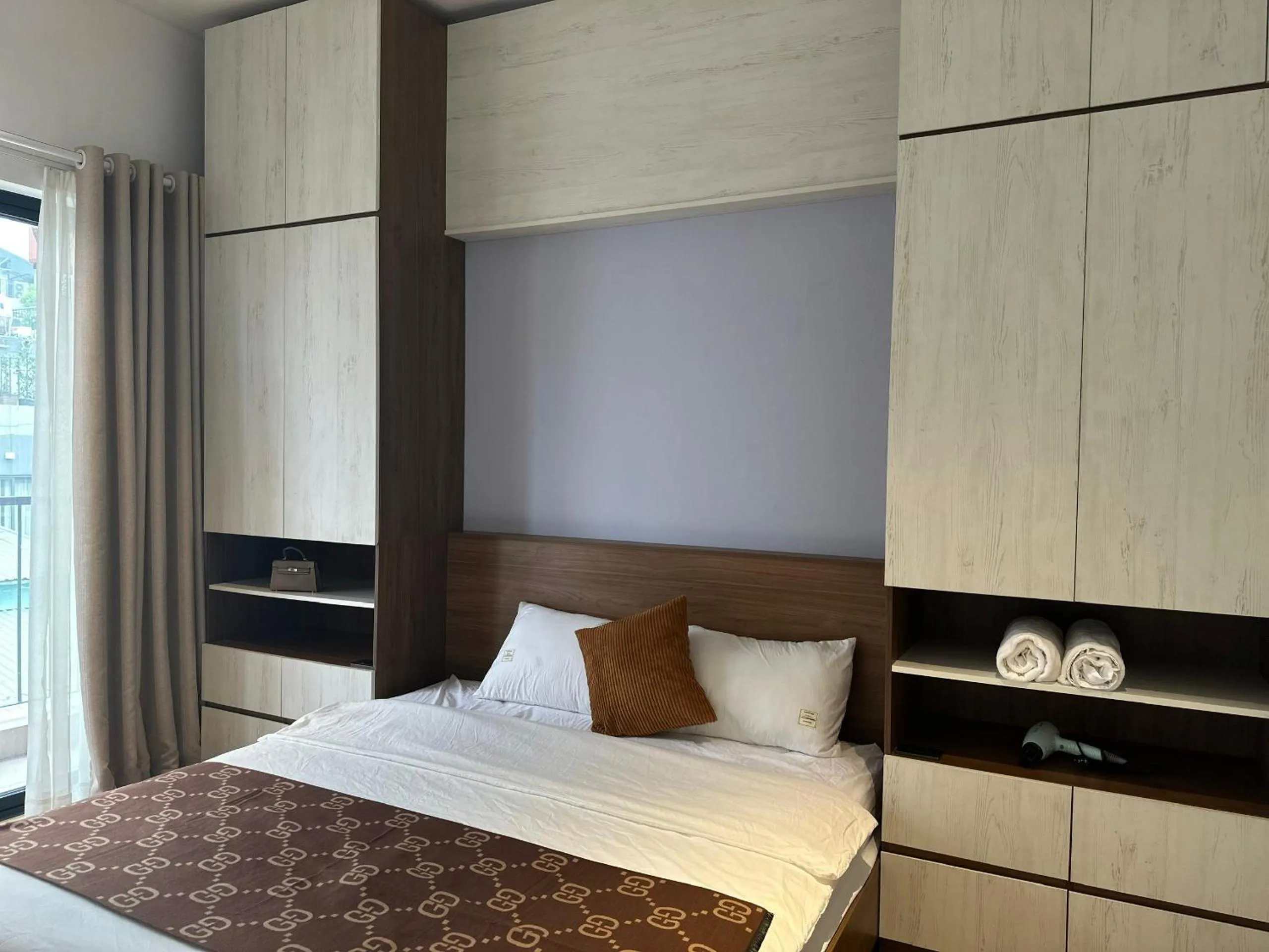 Bedroom, Bed in Luxe Paradise Residence 88 Tu Hoa