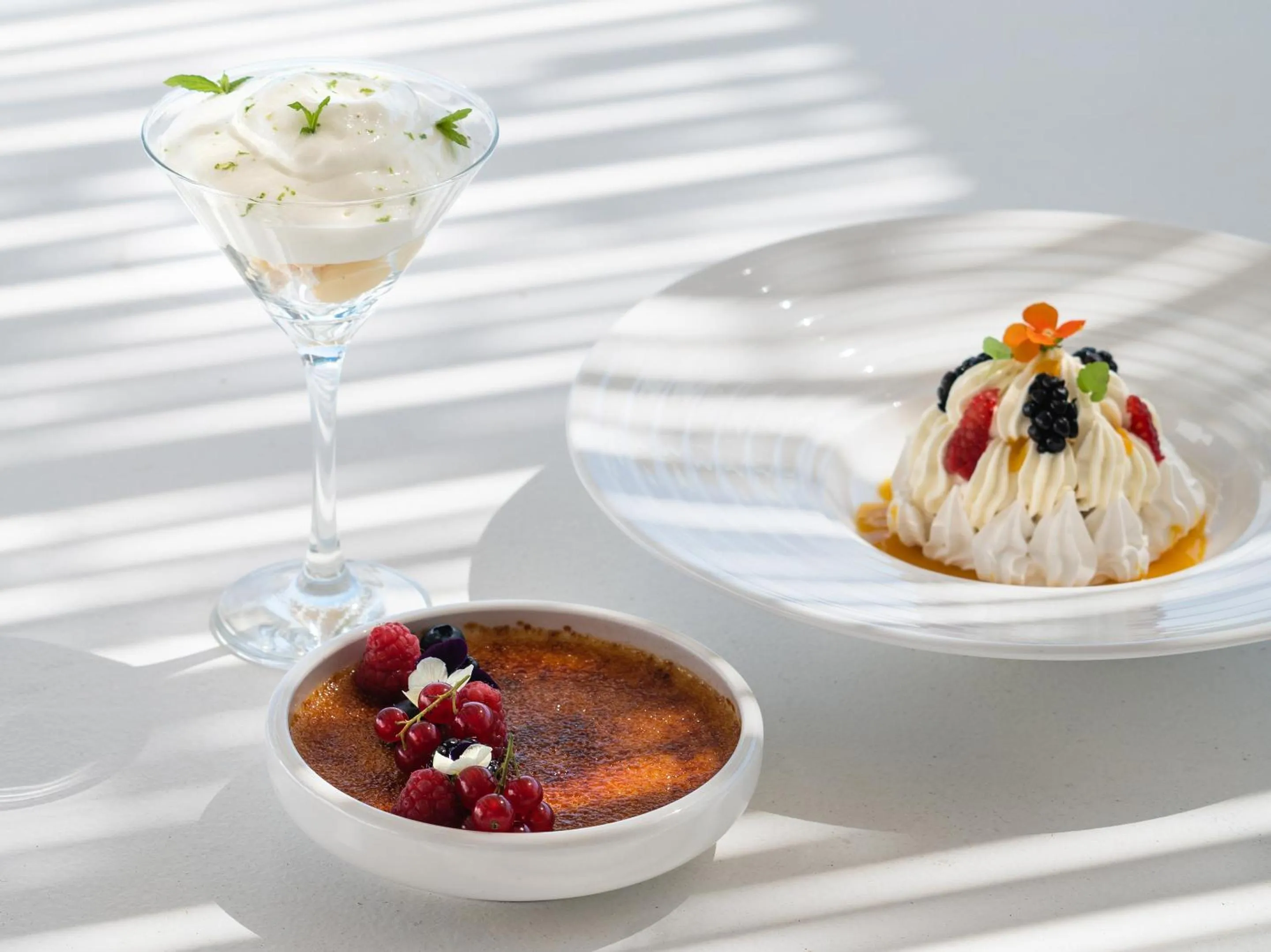 Food and drinks in Mykonos Blu, A Grecotel Resort to Live