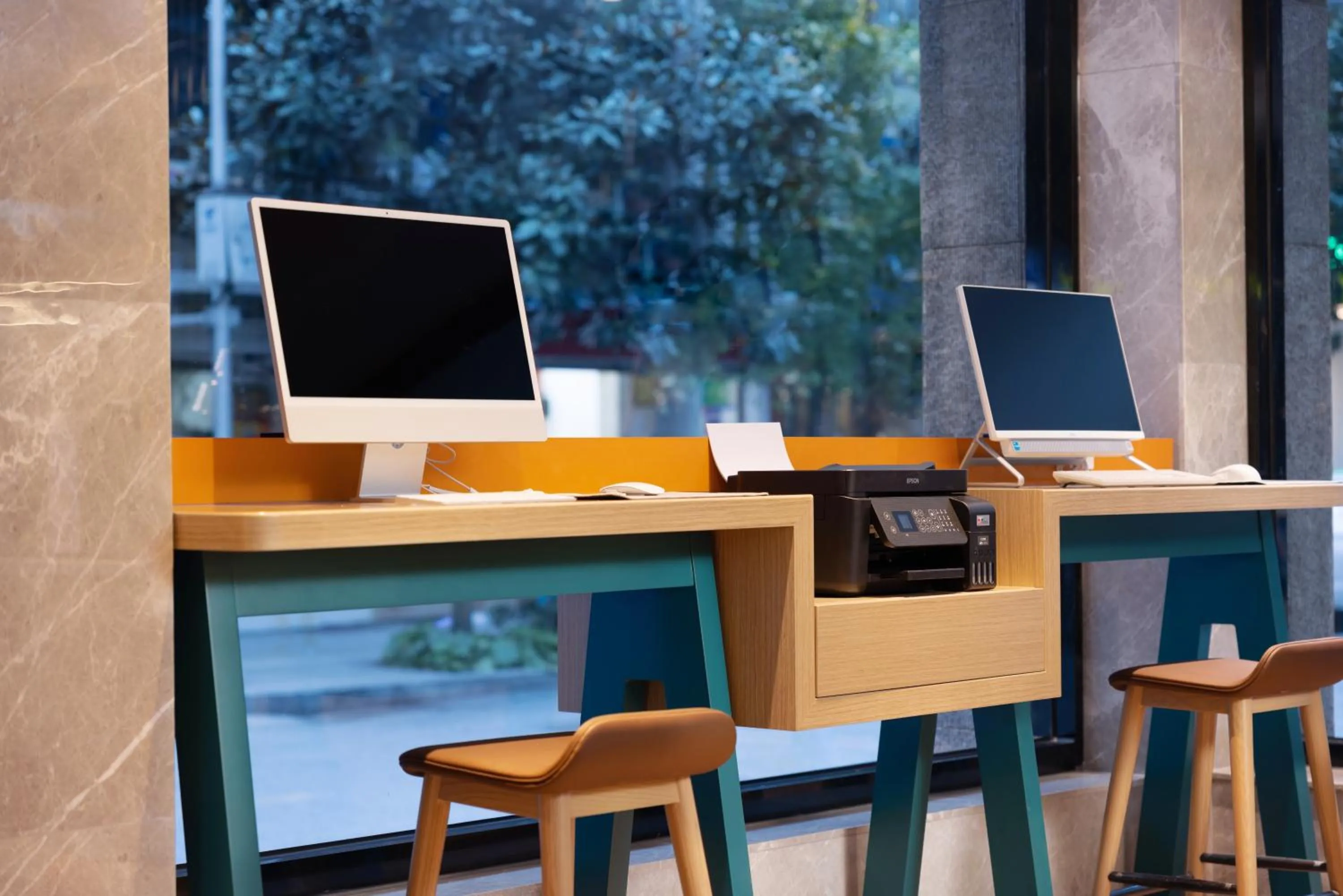 Business facilities in Home2 Suites by Hilton Chengdu Kuanzhai Alley