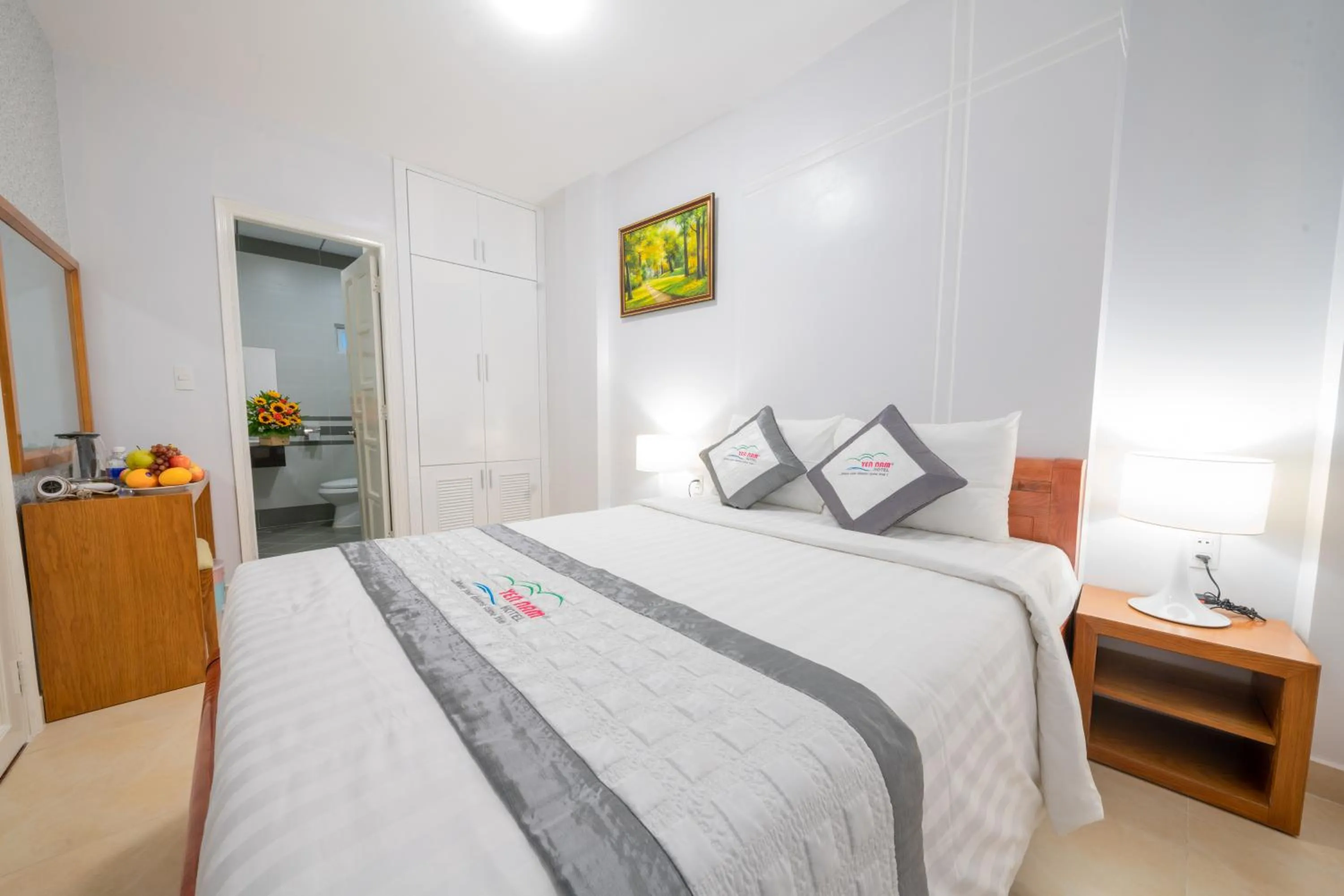 Bedroom, Bed in Yen Nam Hotel Nguyen Thai Son