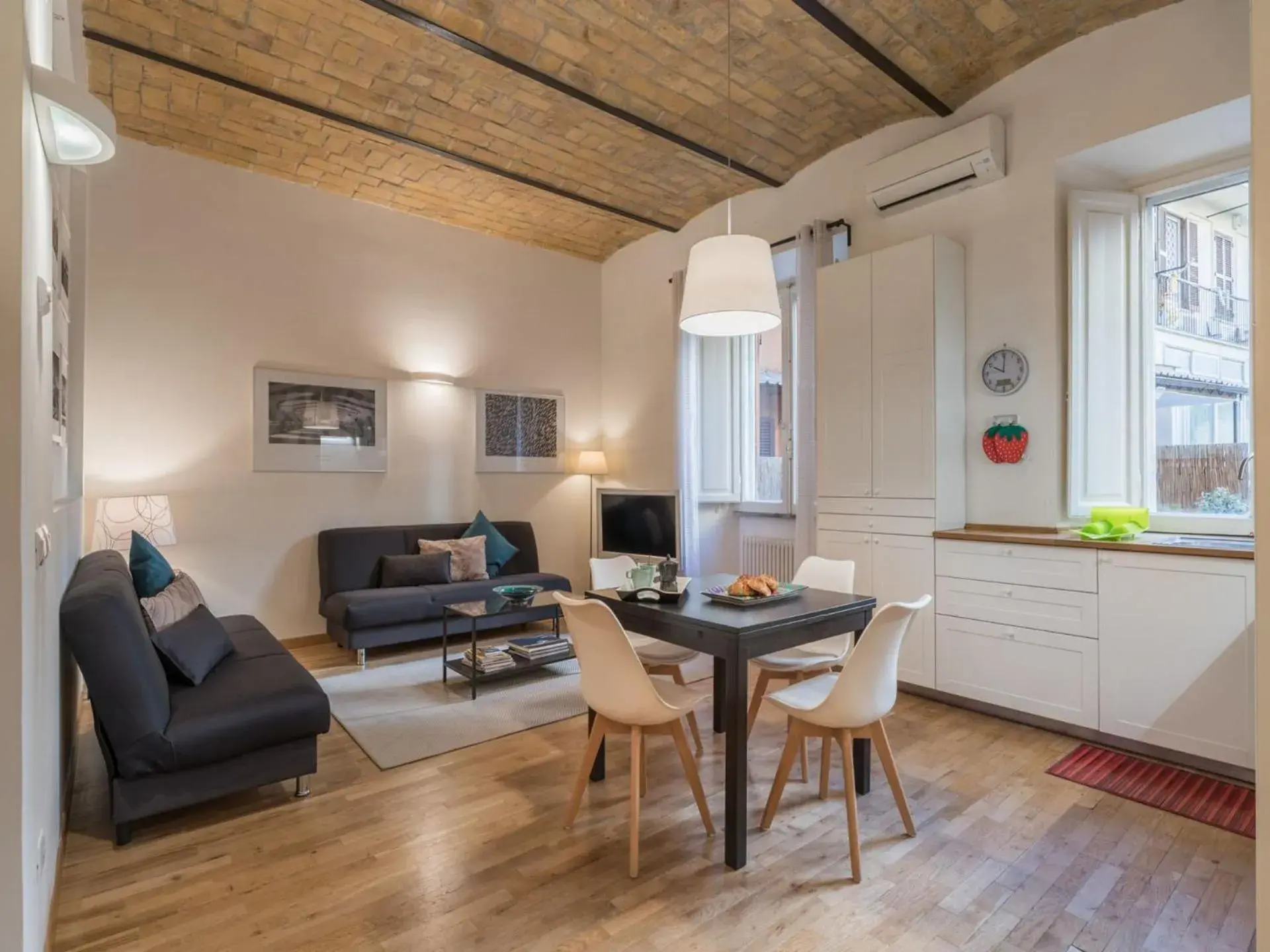 The Best Rent - Elegant flat near Colosseum The Best Rent - Elegant flat near Colosseum