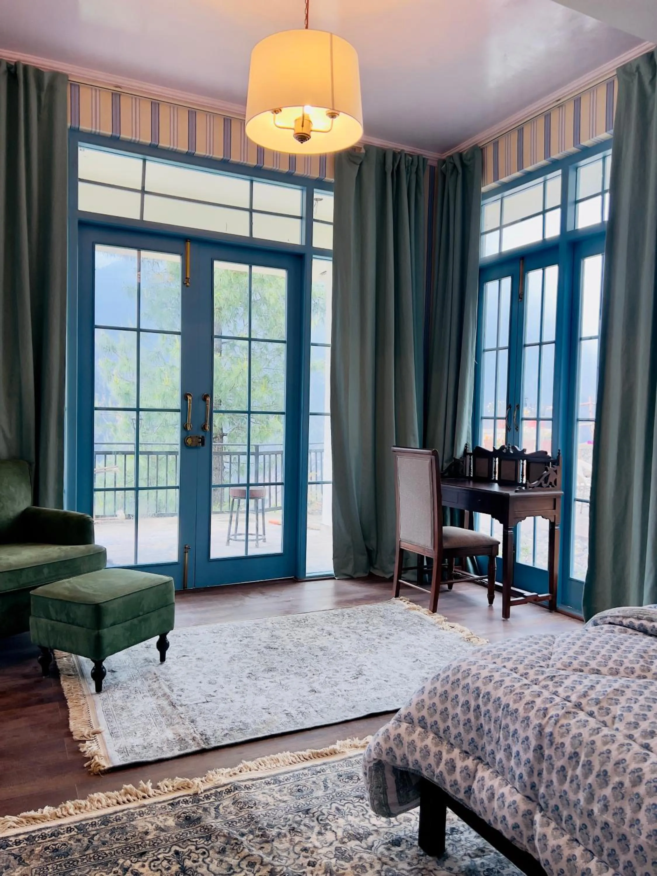 Bedroom, Bed in Faraway Cottages, Auli