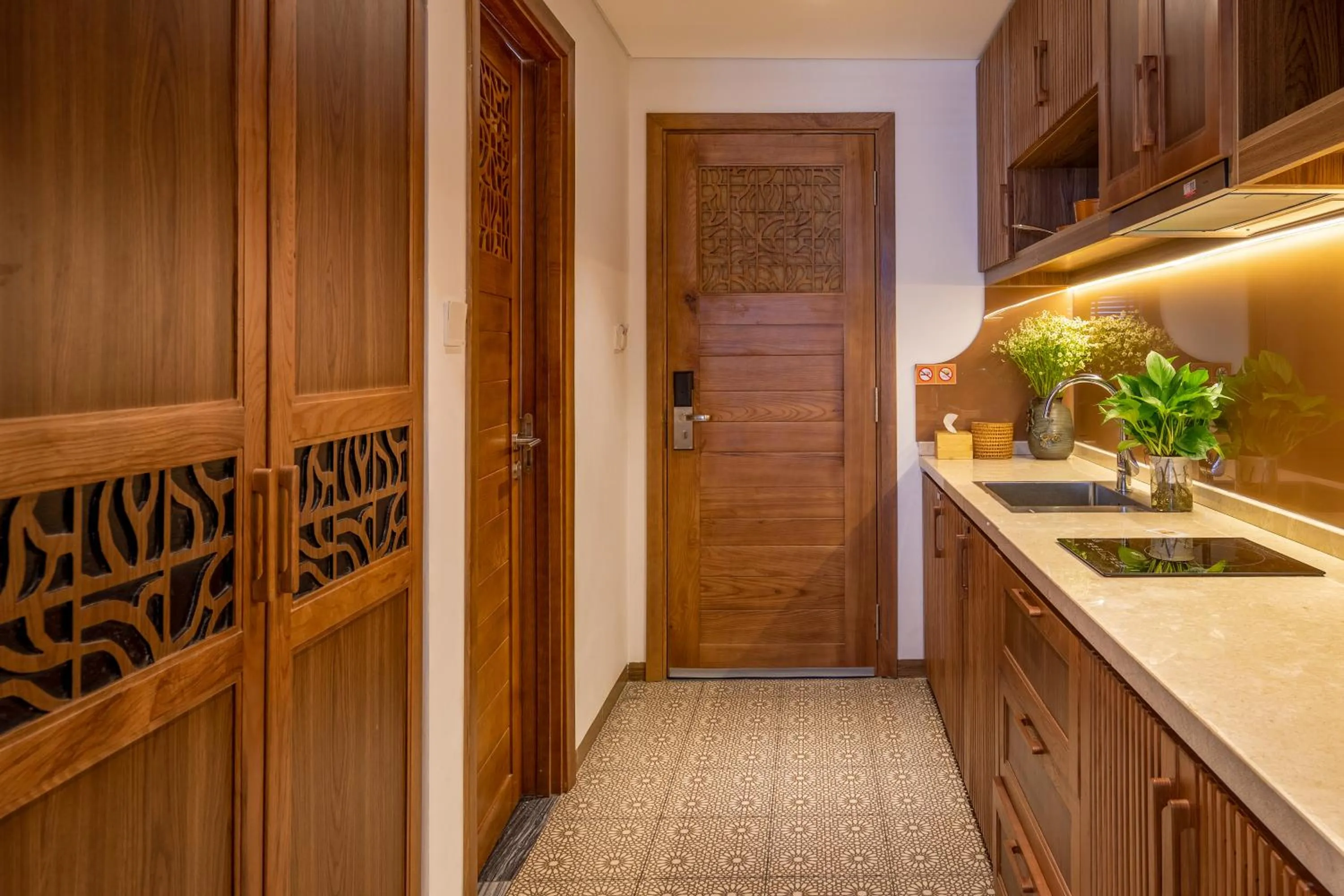 Kitchen or kitchenette in Bonny Boutique Hotel Da Nang