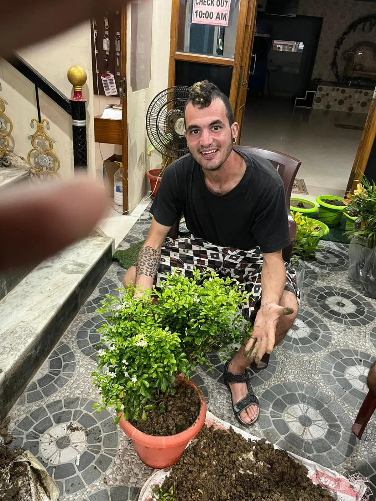 People in Hotel Shakuntla Palace