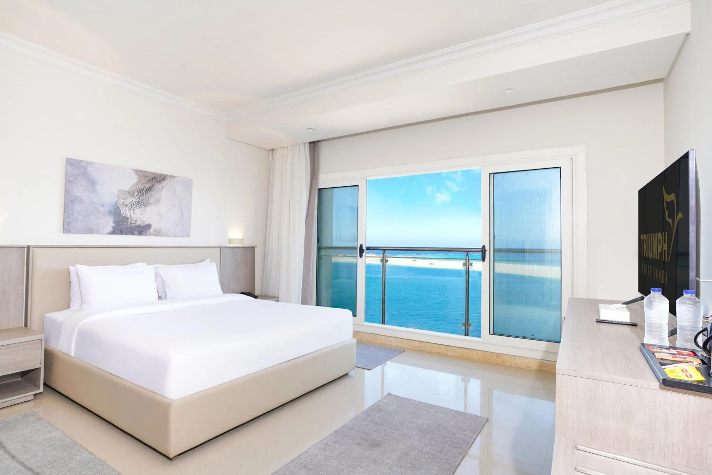 Bedroom, Bed in Triumph White Sands Hotel