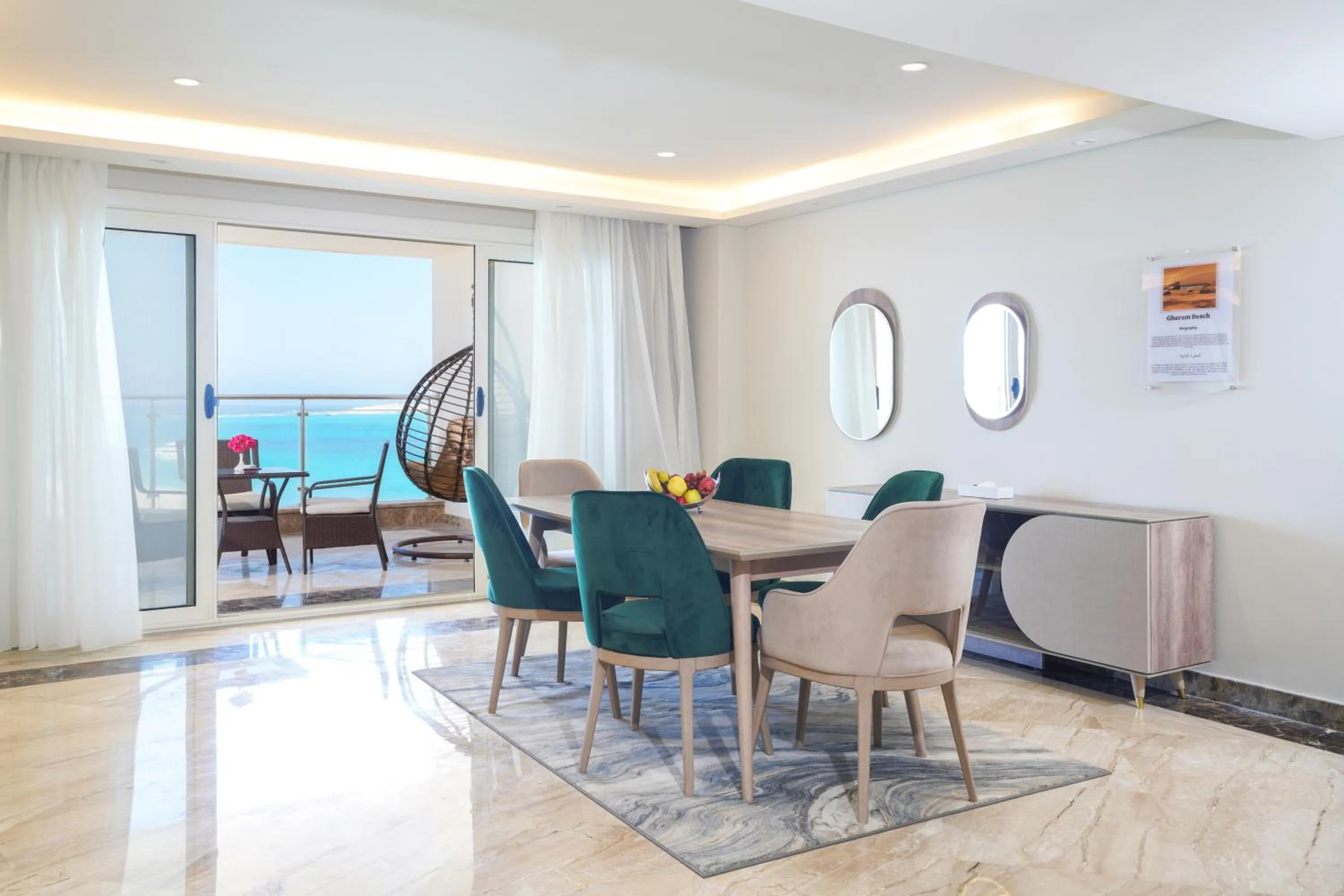 Dinner in Triumph White Sands Hotel