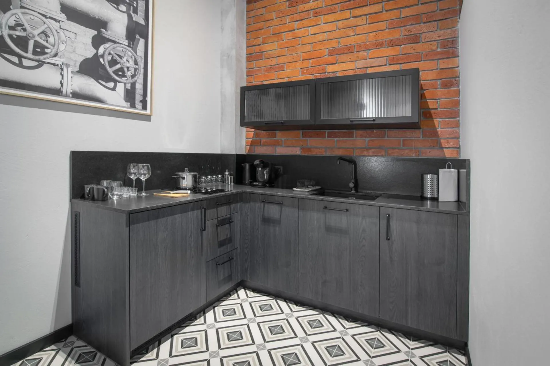 Coffee/tea facilities in MONTOWNIA Lofts & Experience