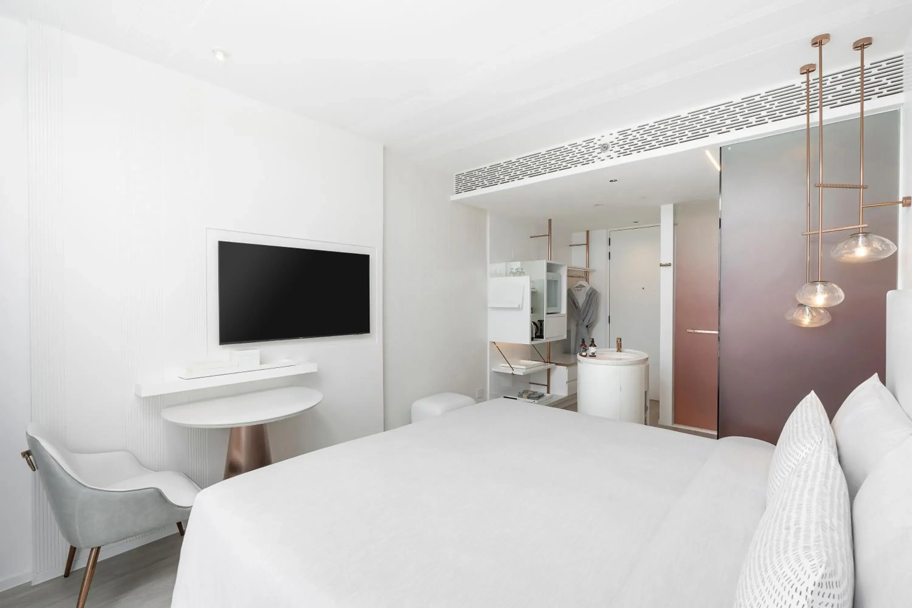 The INNSiDE Corner Room in INNSiDE by Meliá Bangkok Sukhumvit The INNSiDE Corner Room in INNSiDE by Meliá Bangkok Sukhumvit