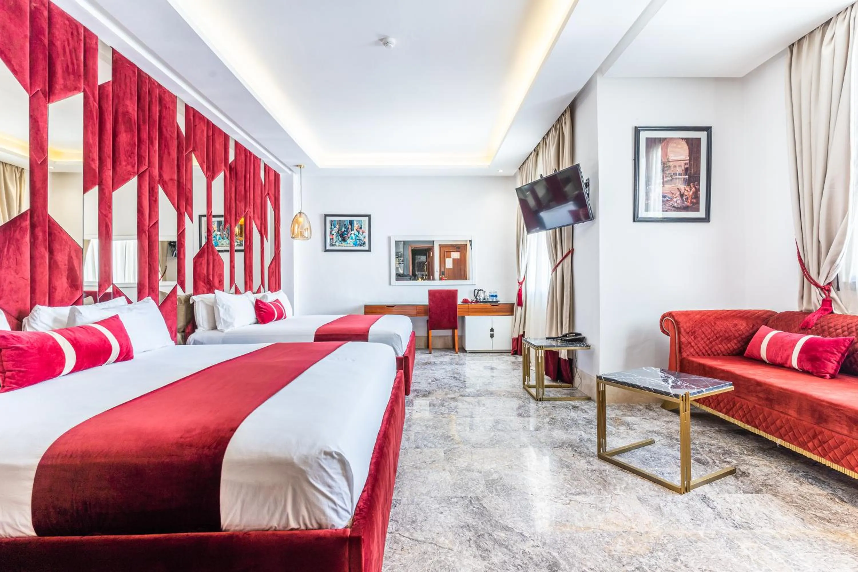 Communal lounge/ TV room, Bed in One Hotel Casablanca