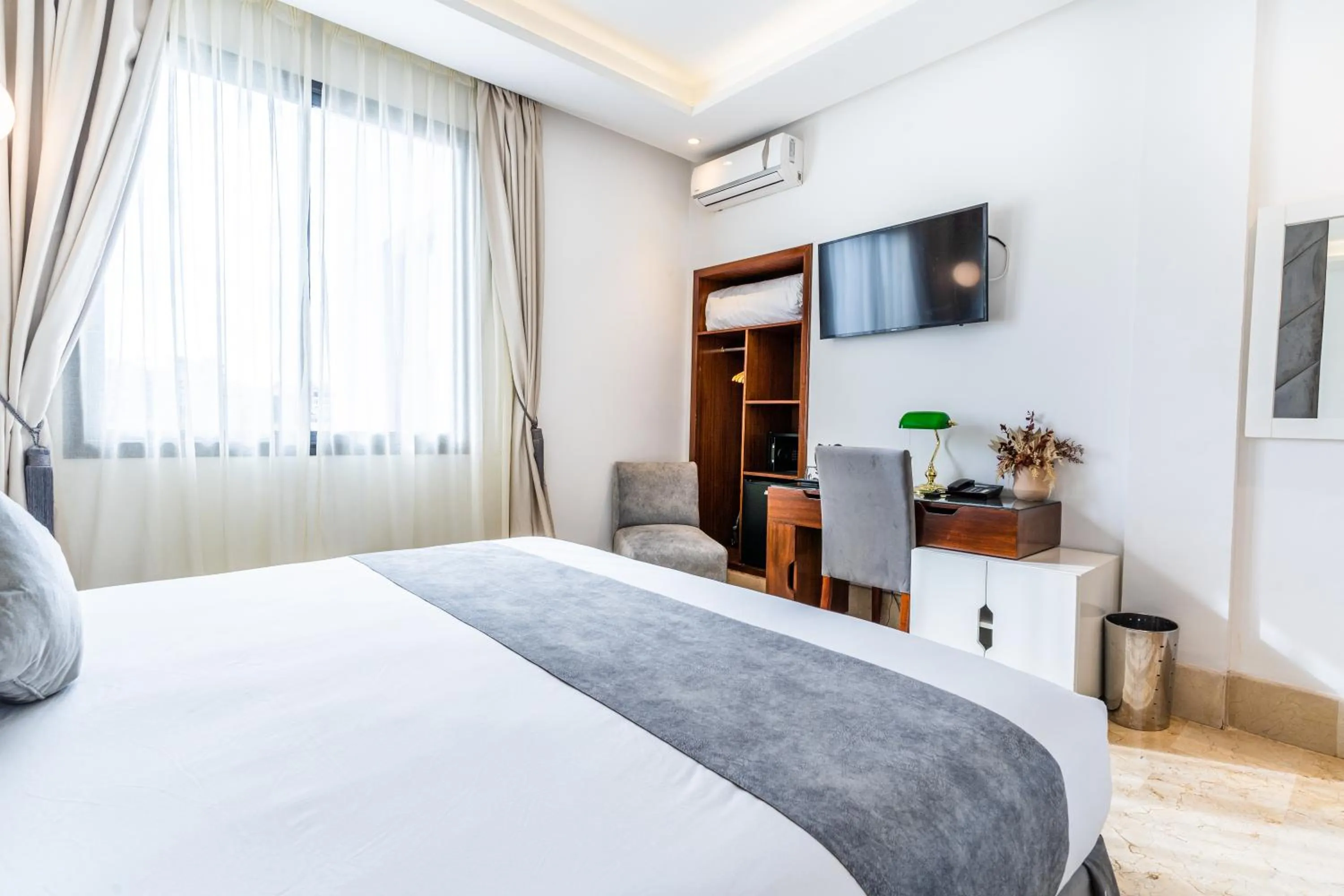 Communal lounge/ TV room, Bed in One Hotel Casablanca