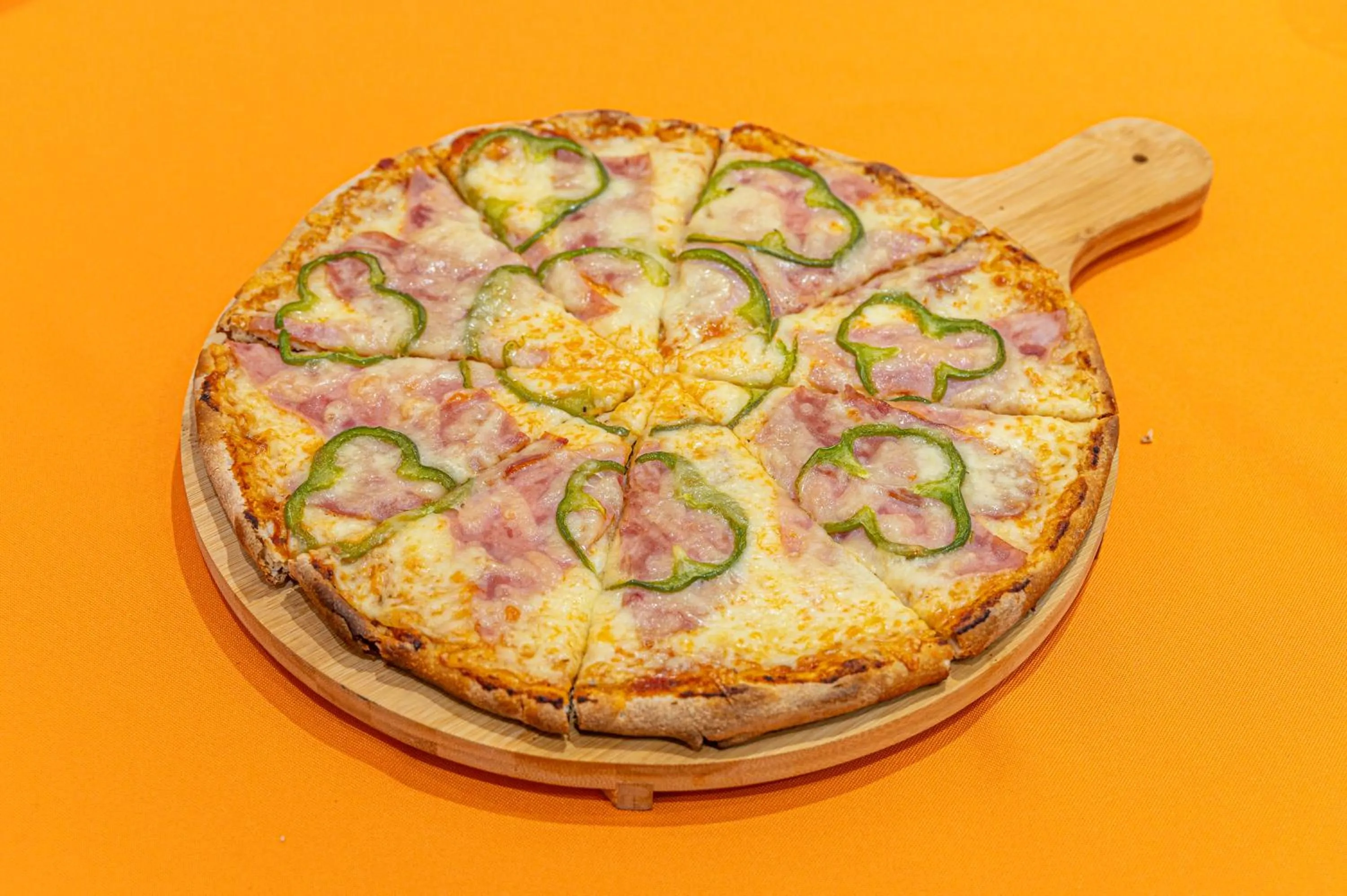 Restaurant/places to eat in Faros I