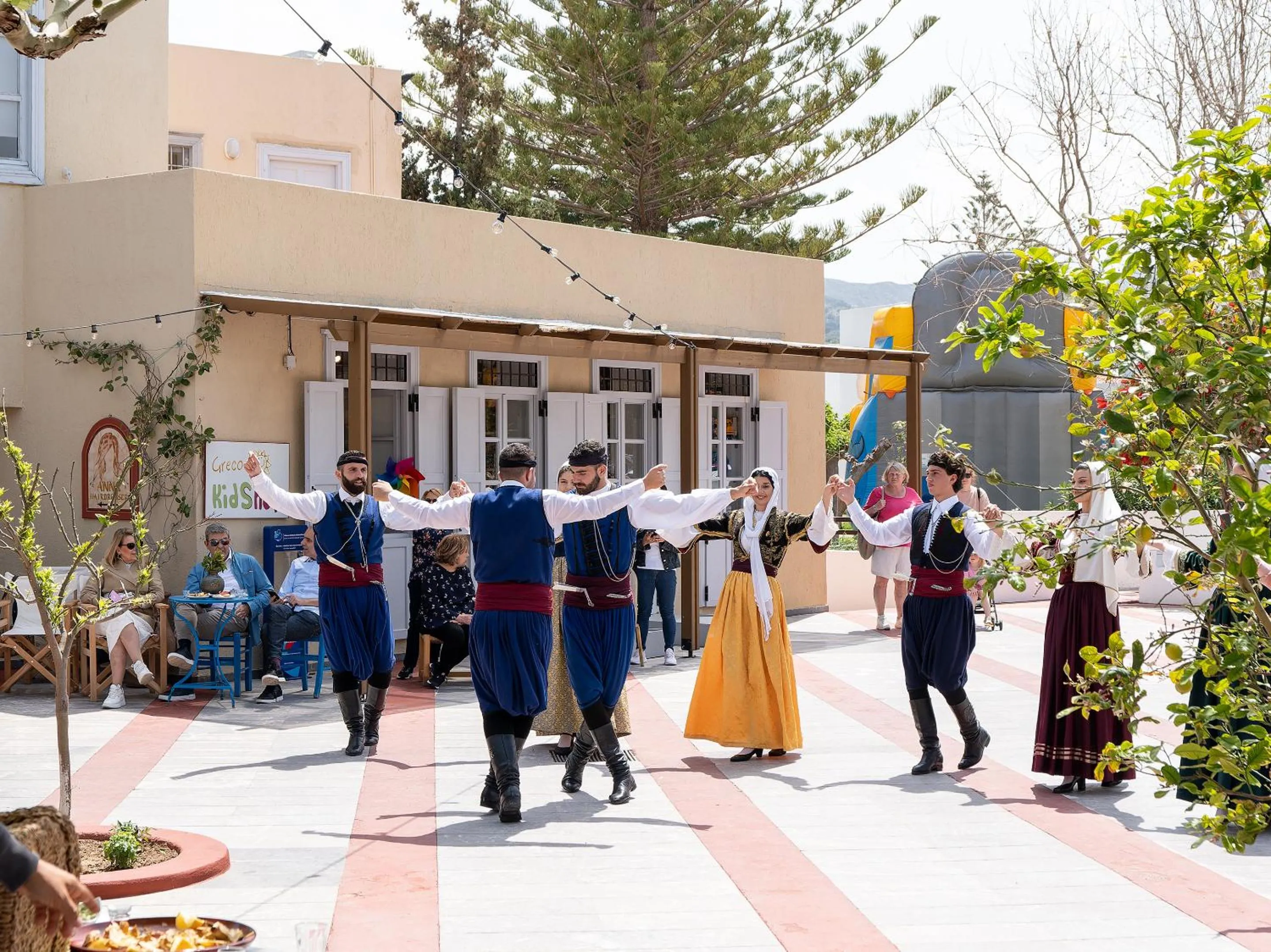 wedding in Grecotel Creta Palace