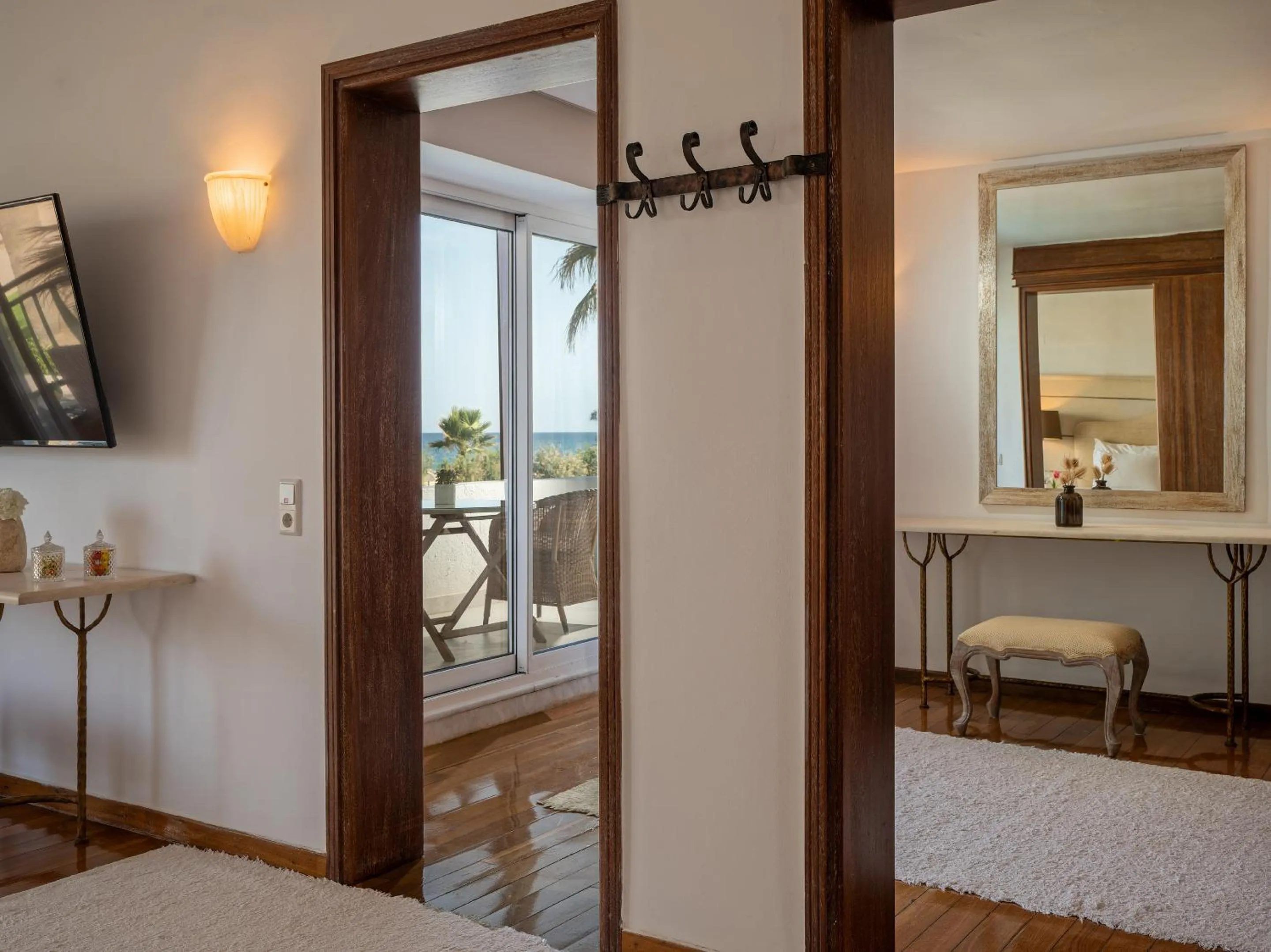 Decorative detail in Grecotel Creta Palace