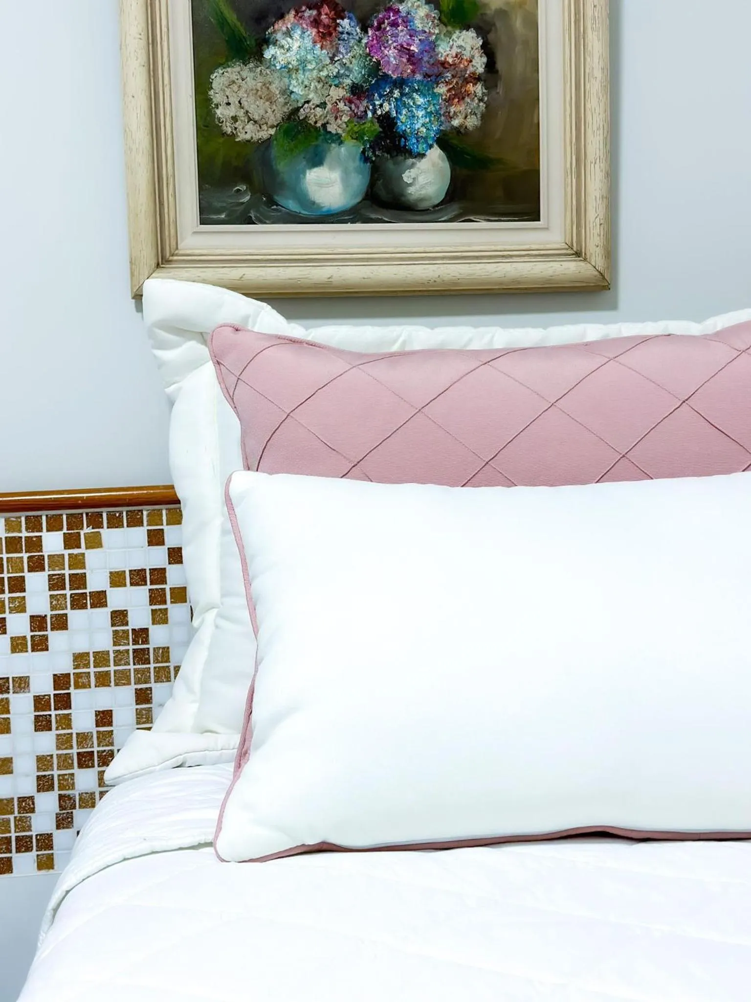 Decorative detail, Bed in Porty Brasil Hotel