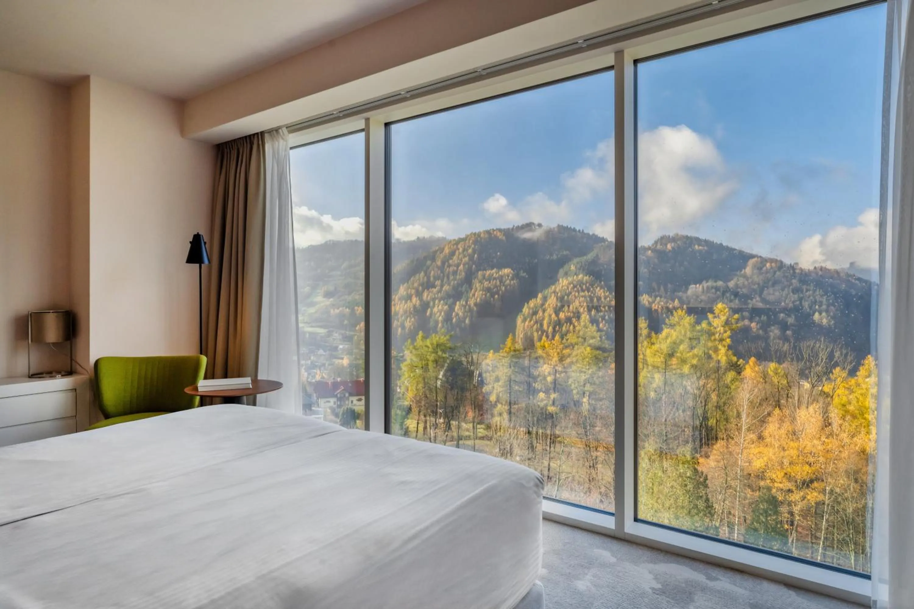 Bed in Hotel Pieniny Grand Wellness & SPA - Destigo Hotels