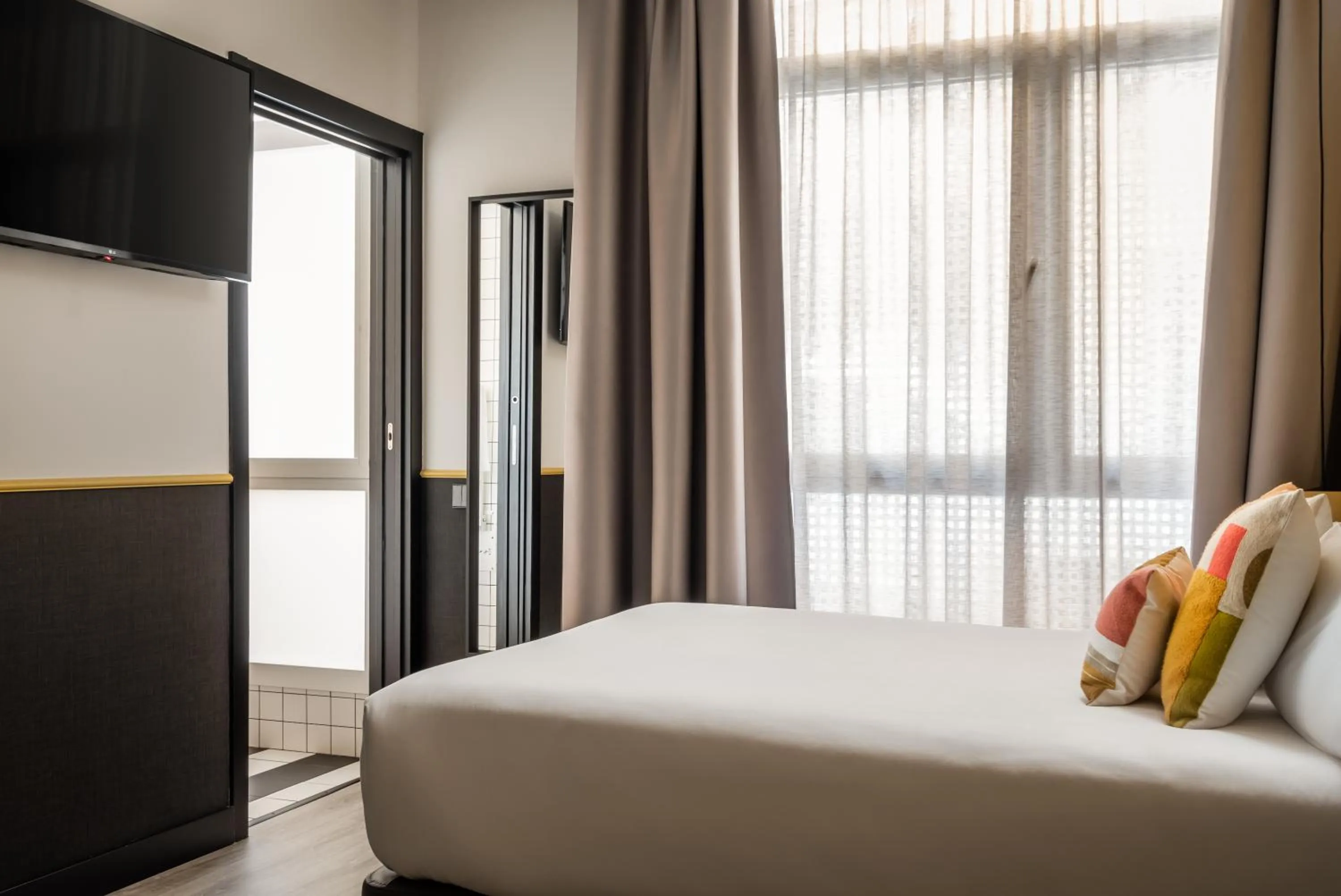 Bed in BYPILLOW Crosstown